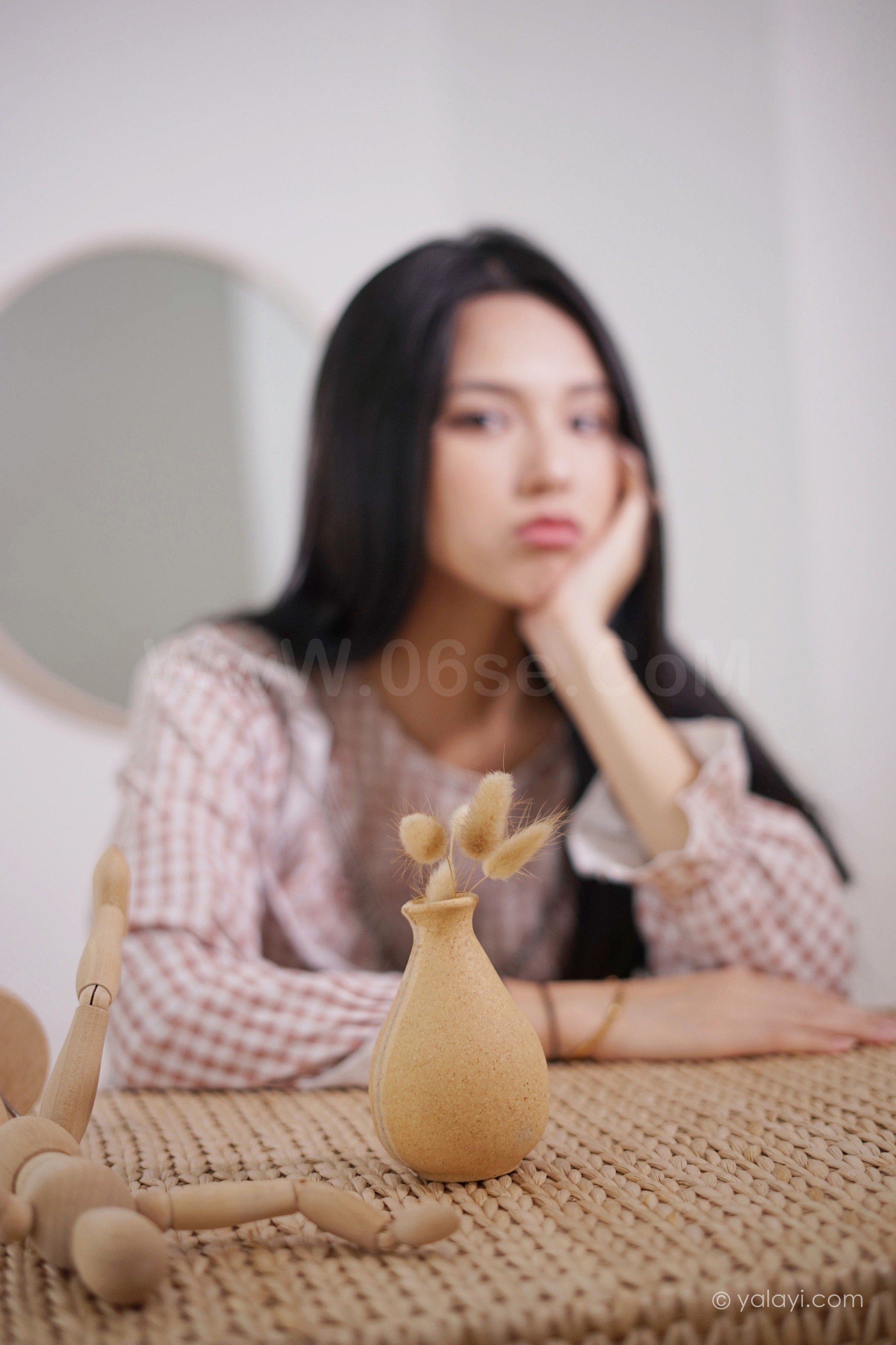 图片[25]-雅拉伊 – 溪若《在家千日好》[42P]-六色网