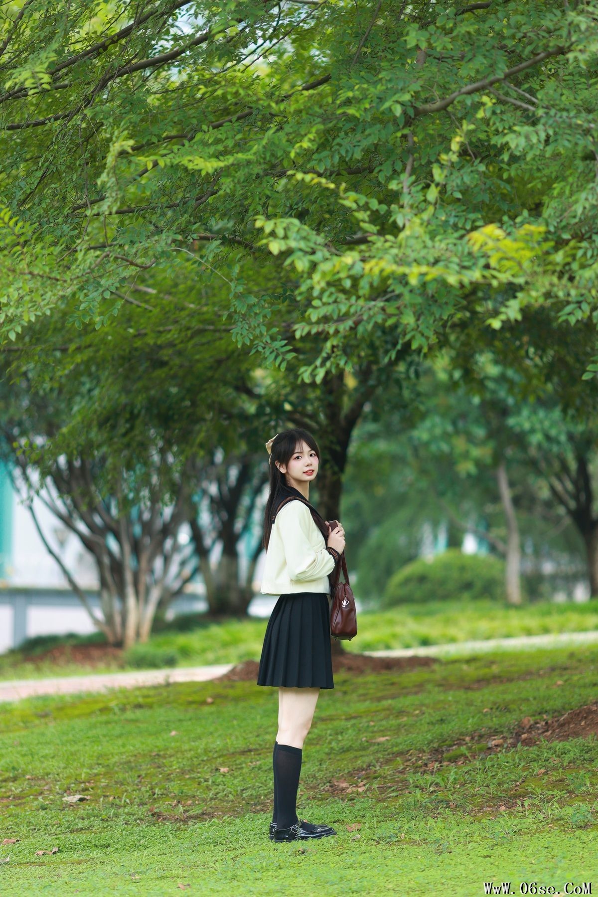 图片[5]-YiTuYu艺图语 Vol.5613 Mu Yan Se Cc[36P]-六色网