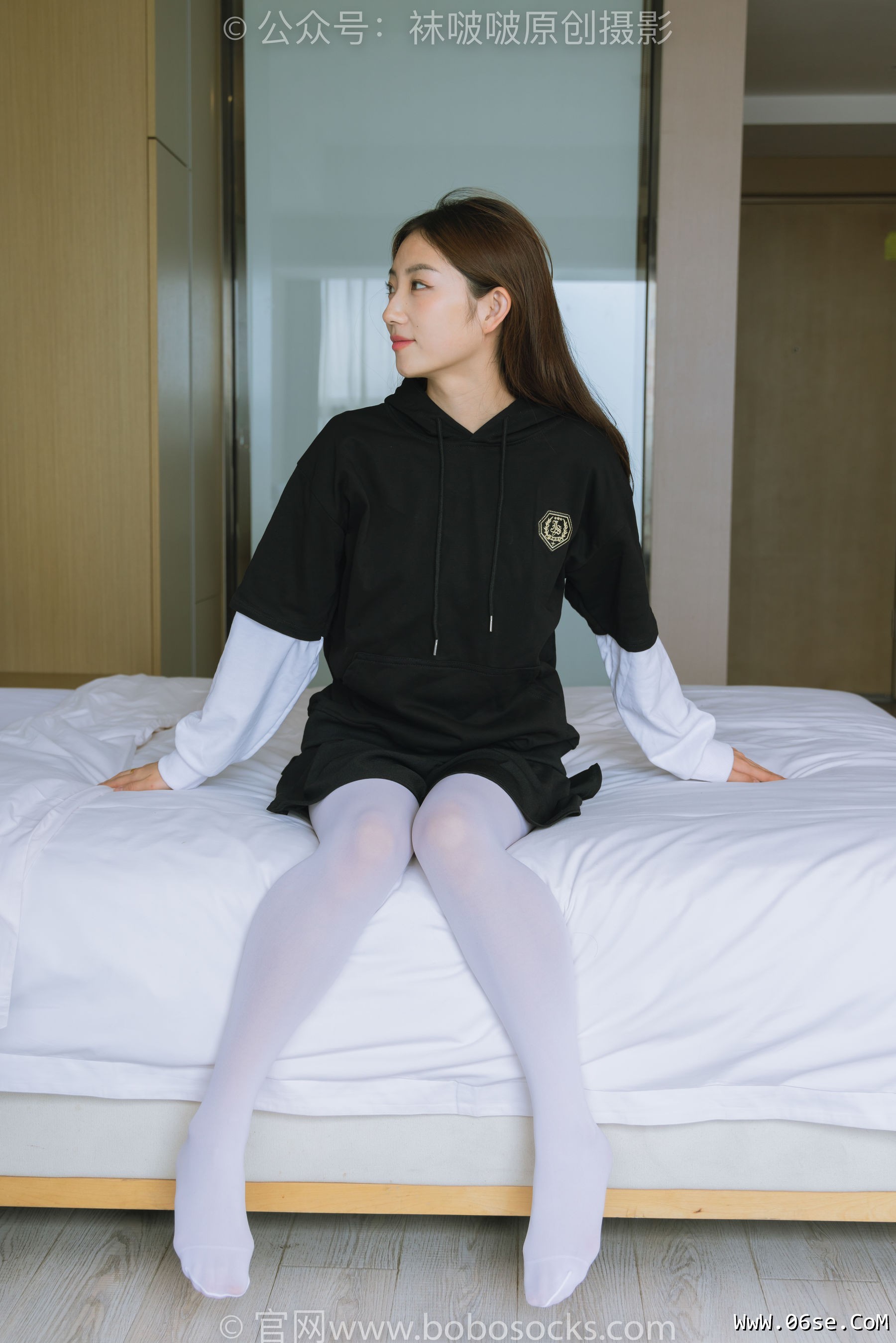 图片[90]-BoBoSocks袜啵啵 No.214 小沫 -黑色运动鞋、厚白丝[142P]-六色网