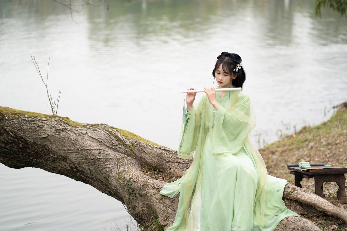图片[23]-YiTuYu艺图语 Vol.6061 Jiao Yi Zhi Sui Sui[23P]-六色网