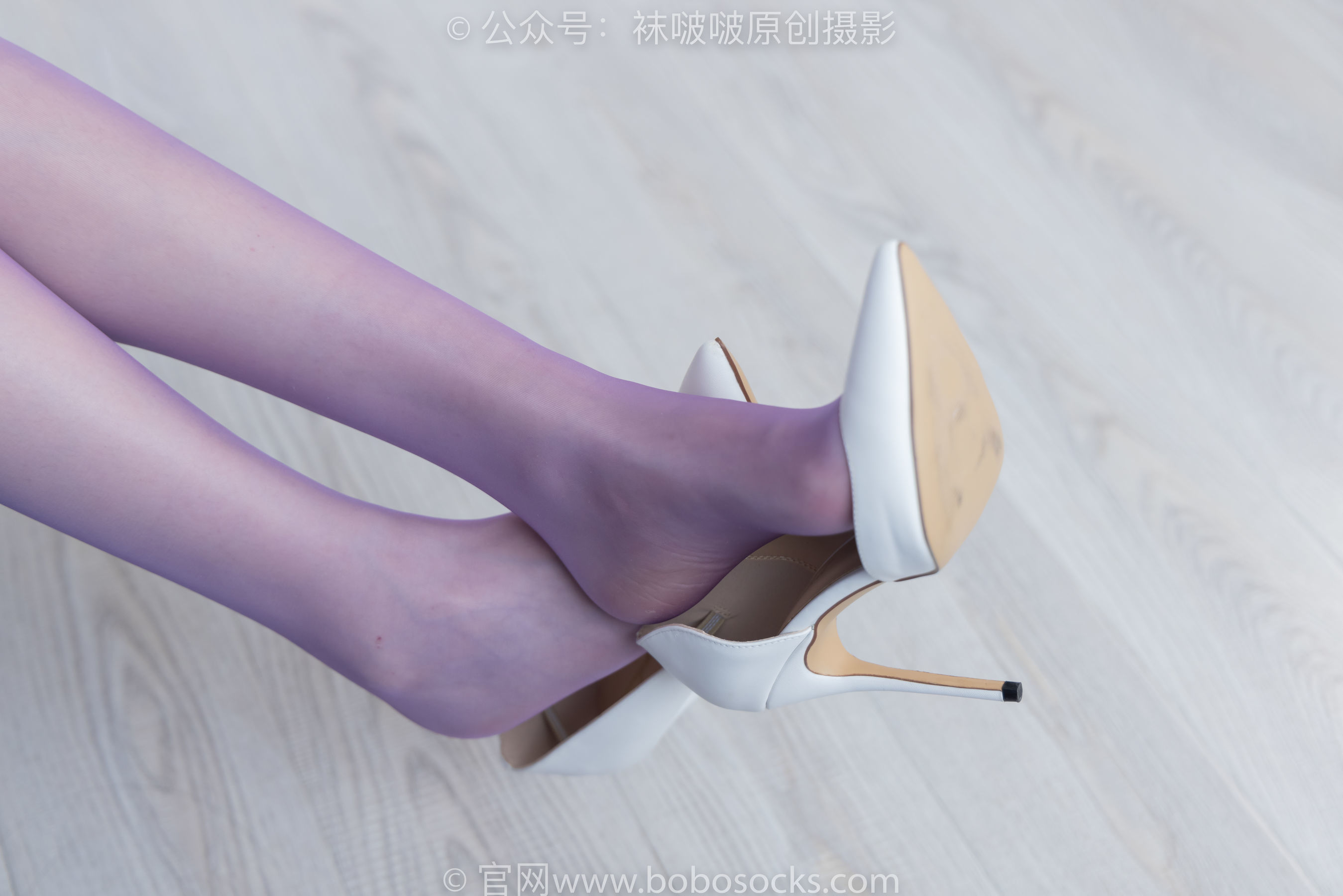 图片[84]-BoBoSocks袜啵啵 No.205 小甜 豆-白色高跟鞋、紫色油亮丝袜[140P]-六色网