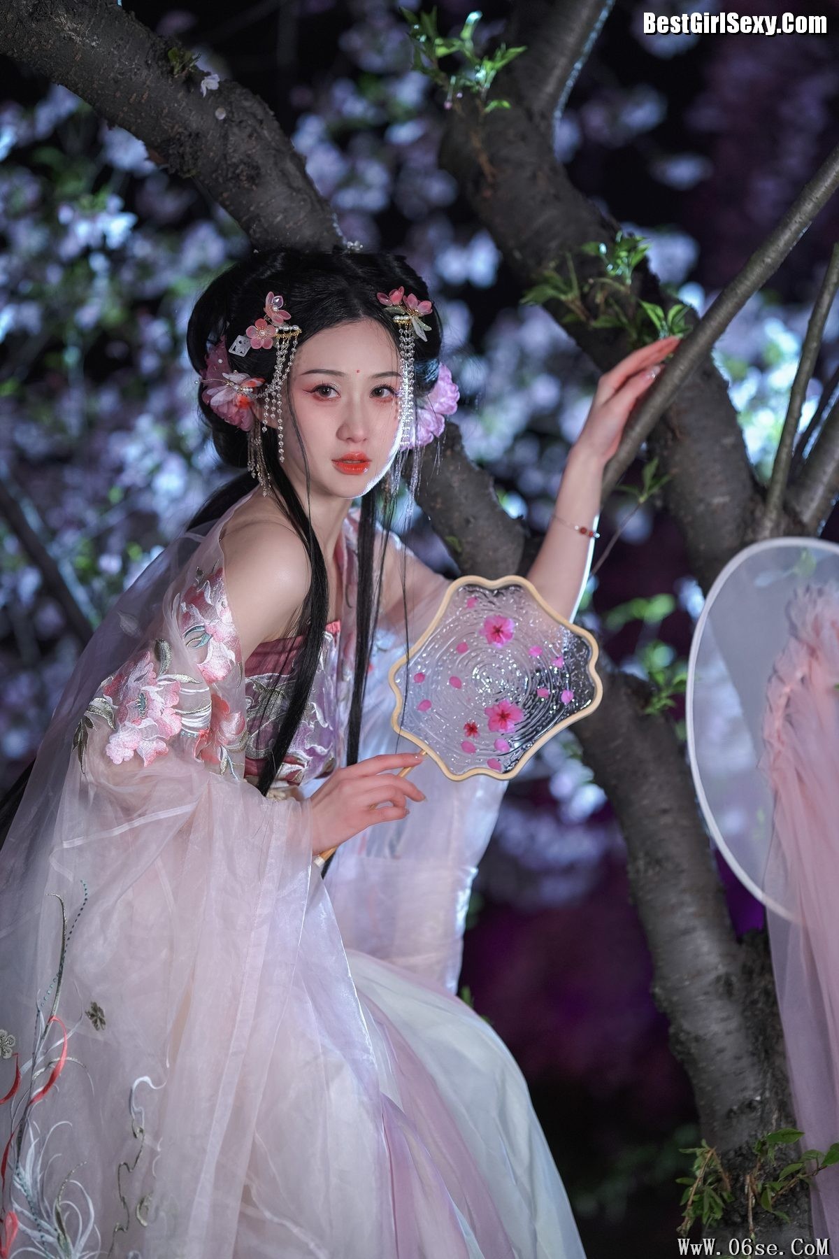 图片[22]-YiTuYu艺图语 Vol.4019 Jiao Jiao[27P]-六色网