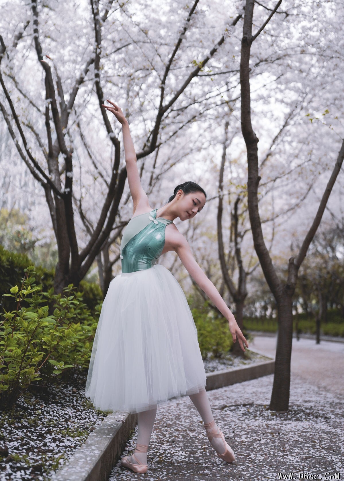 图片[15]-YiTuYu艺图语 Vol.6883 Xiao Xong[25P]-六色网
