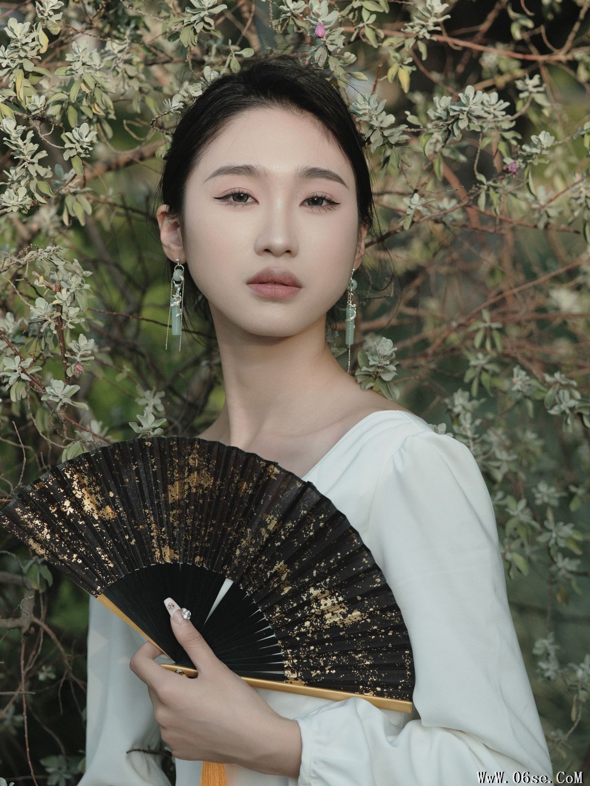图片[41]-YiTuYu艺图语 Vol.3251 Likeu[47P]-六色网