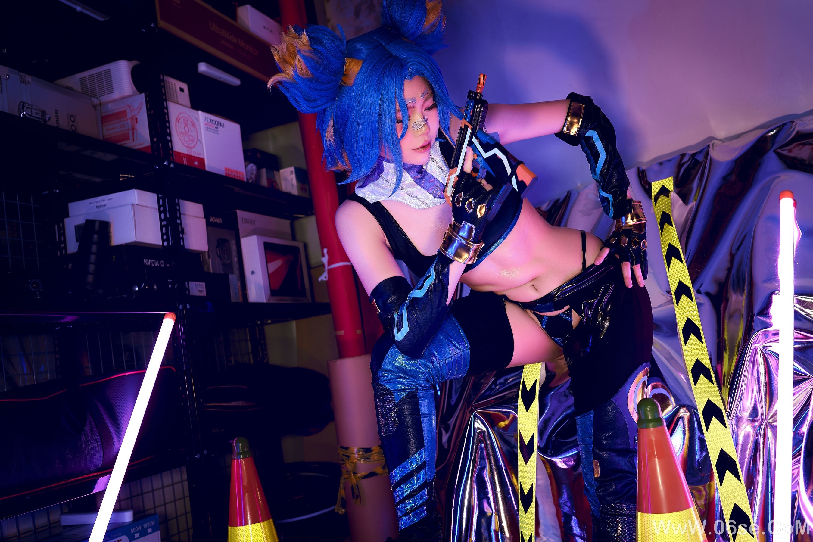 图片[4]-ZinieQ – Neon (Valorant)[40P]-六色网
