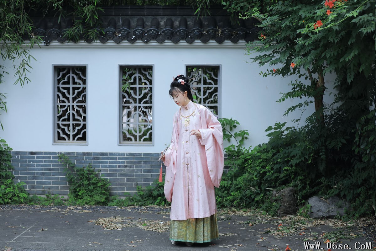 图片[17]-YiTuYu艺图语 Vol.7247 Jiu Niang Yuan Zi[26P]-六色网
