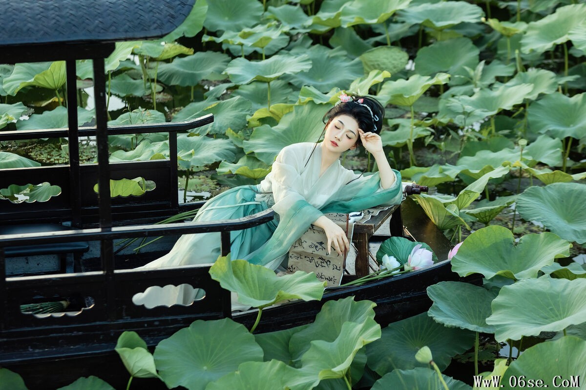 图片[12]-YiTuYu艺图语 Vol.7476 La Tu Tou[22P]-六色网