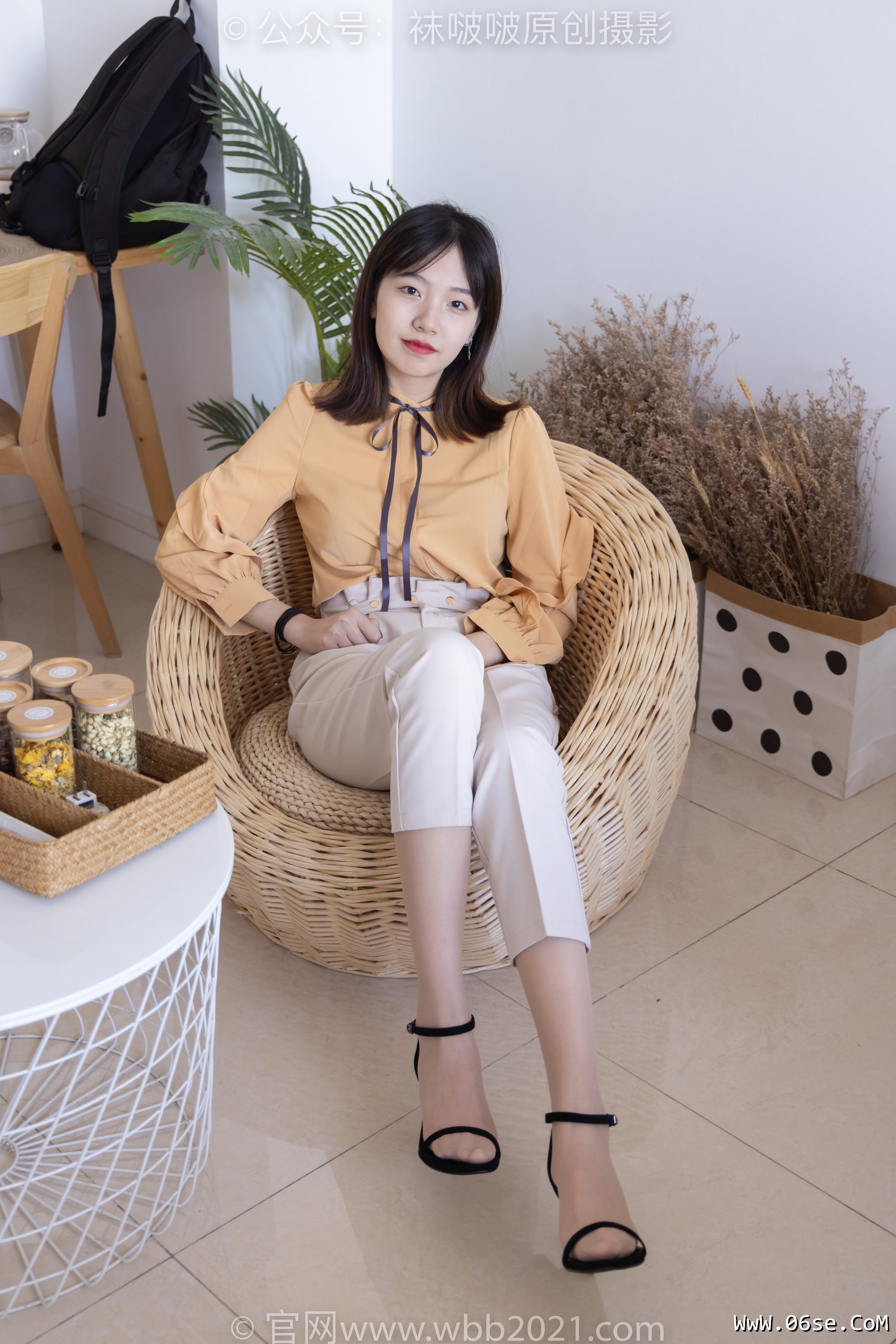 图片[36]-BoBoSocks袜啵啵 No.240 小甜豆-三双高跟鞋、肉丝、裸足[156P]-六色网