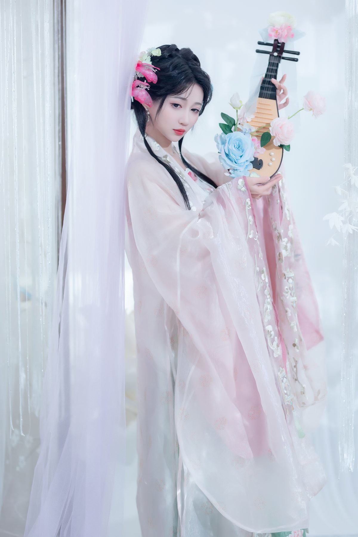图片[12]-YiTuYu艺图语 Vol.6142 Qi Luo Sheng De Xiao Su Su[31P]-六色网