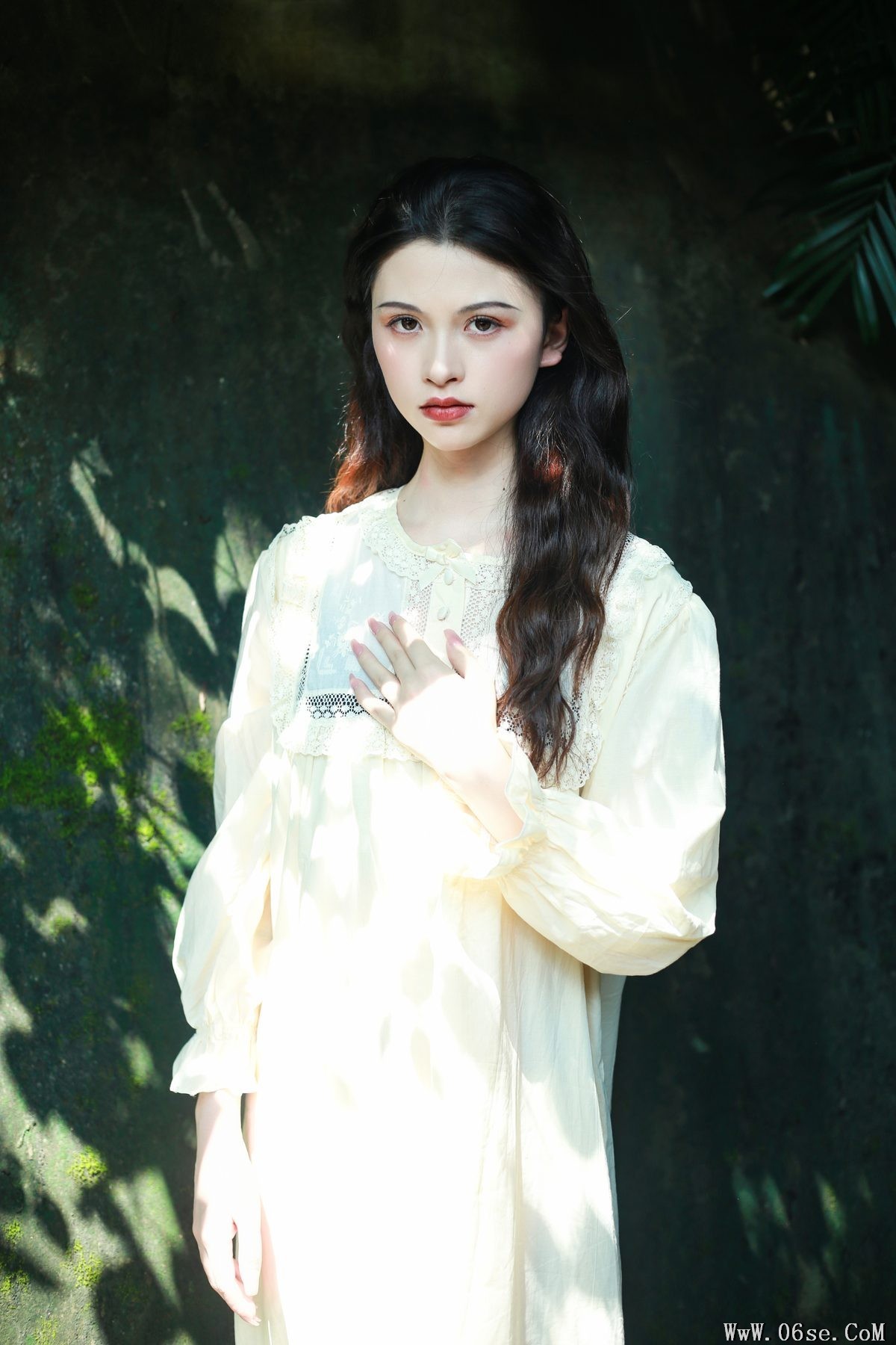图片[26]-YiTuYu艺图语 Vol.5537 Nie Er[26P]-六色网