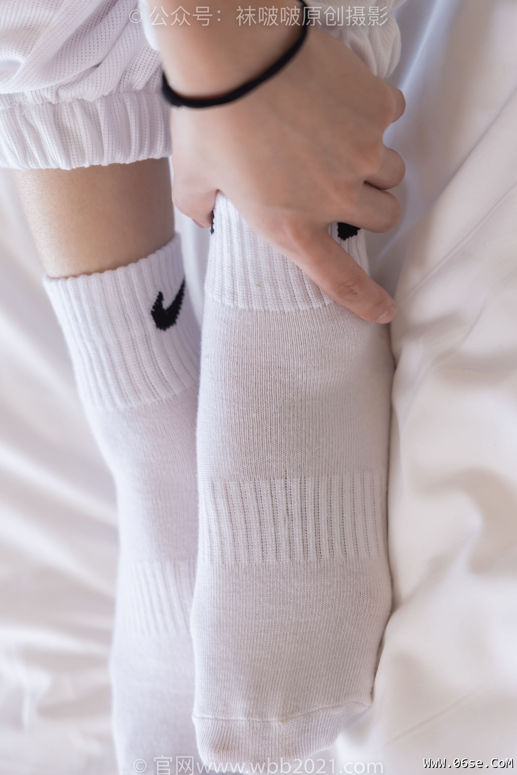 图片[7]-BoBoSocks袜啵啵 No.382 小沫 -板鞋、白棉袜[143P]-六色网