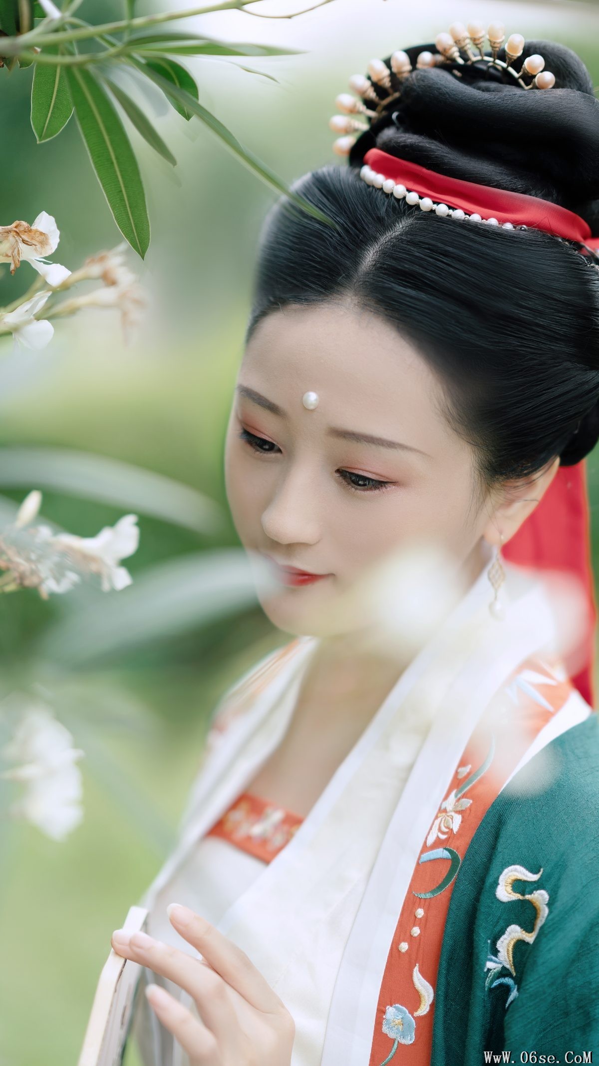 图片[5]-YiTuYu艺图语 Vol.3381 Jin yan JINYAN99[24P]-六色网