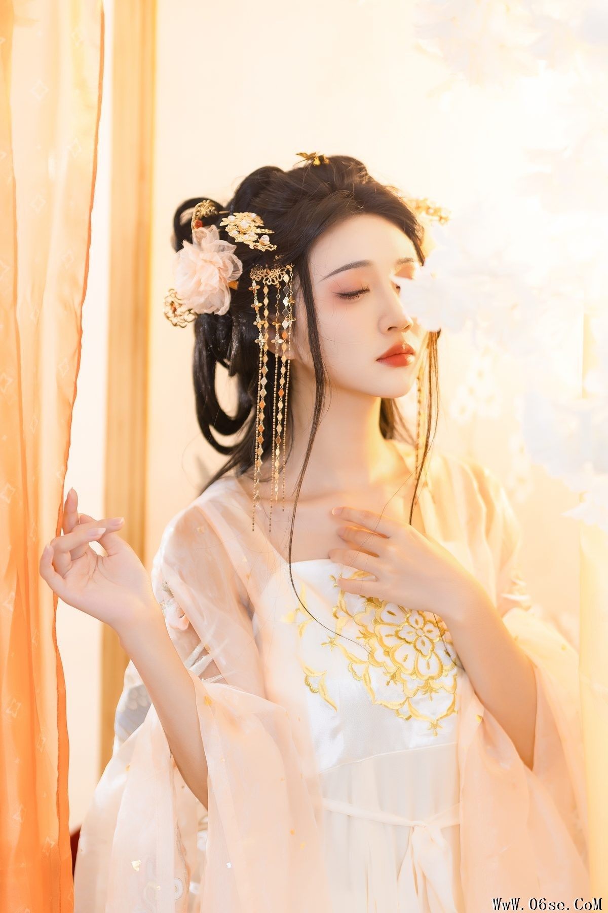 图片[26]-YiTuYu艺图语 Vol.5614 Qi Luo Sheng De Xiao Su Su[29P]-六色网