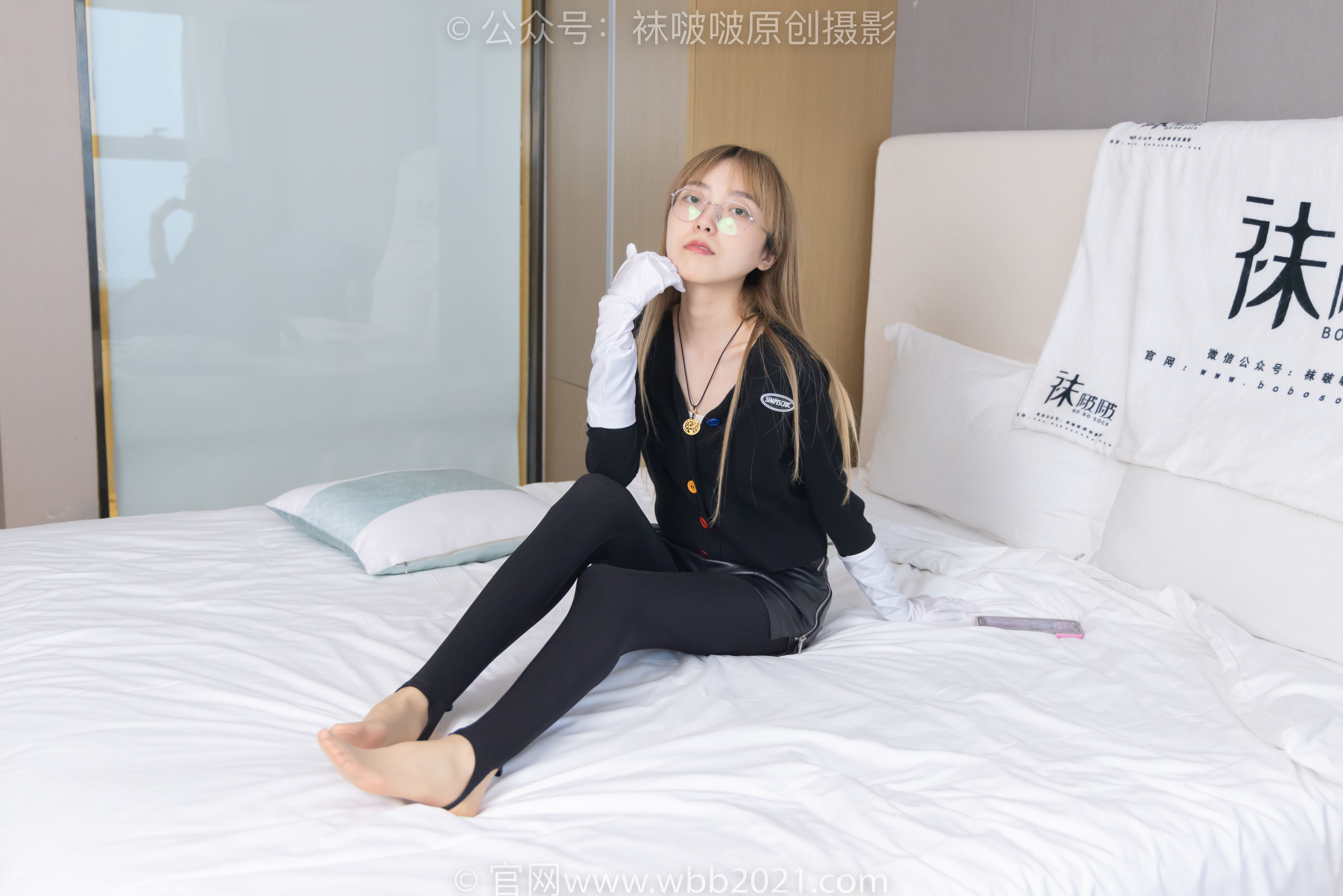 图片[4]-BoBoSocks袜啵啵 No.243 稚予 -两双高跟鞋、肉丝、踩脚裤[164P]-六色网