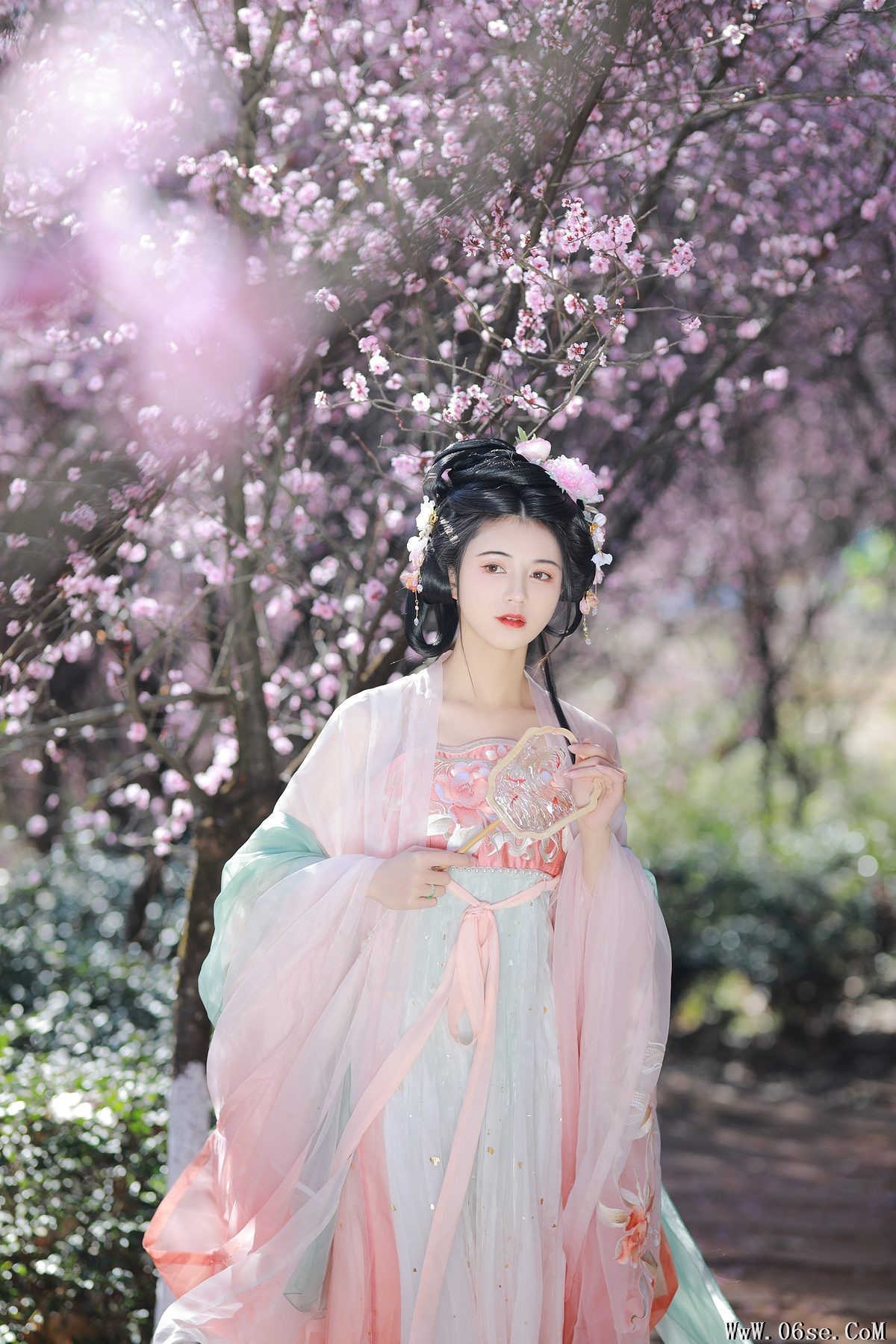 图片[22]-YiTuYu艺图语 Vol.3732 Wu Sui[28P]-六色网