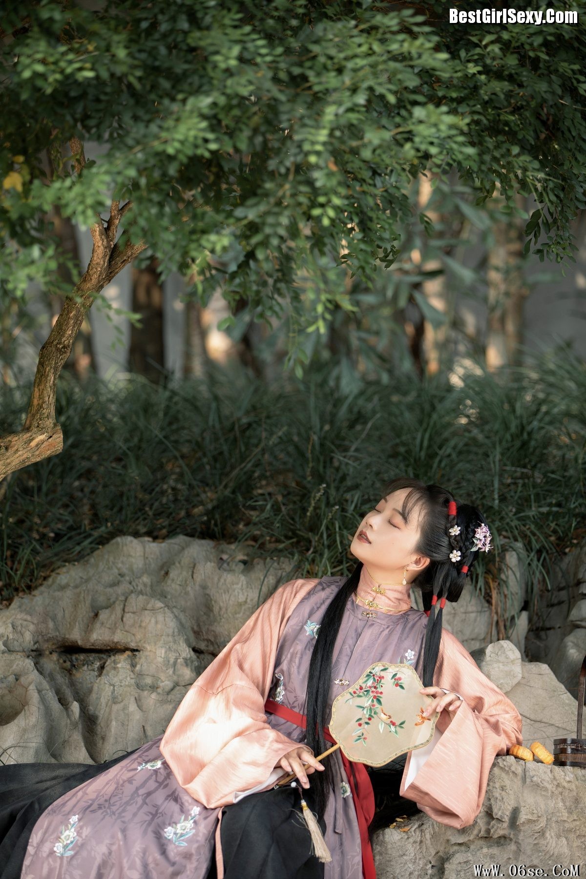 图片[21]-YiTuYu艺图语 Vol.4072 Qiu Da Da[26P]-六色网