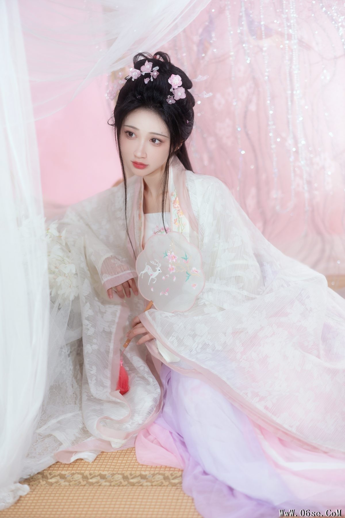 图片[25]-YiTuYu艺图语 Vol.3822 Qi Luo Sheng De Xiao Su Su[25P]-六色网
