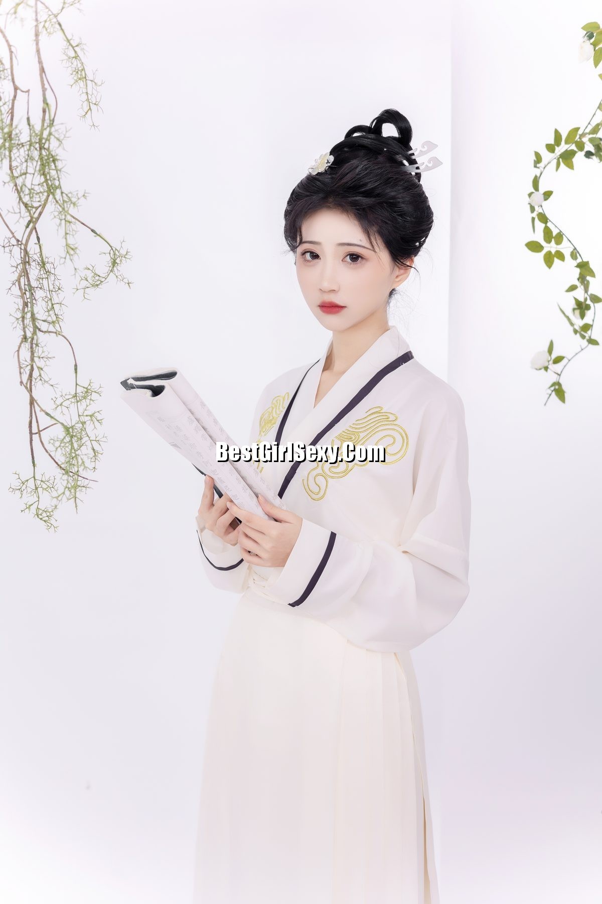 图片[19]-YiTuYu艺图语 Vol.3527 Qi Luo Sheng De Xiao Su Su[28P]-六色网
