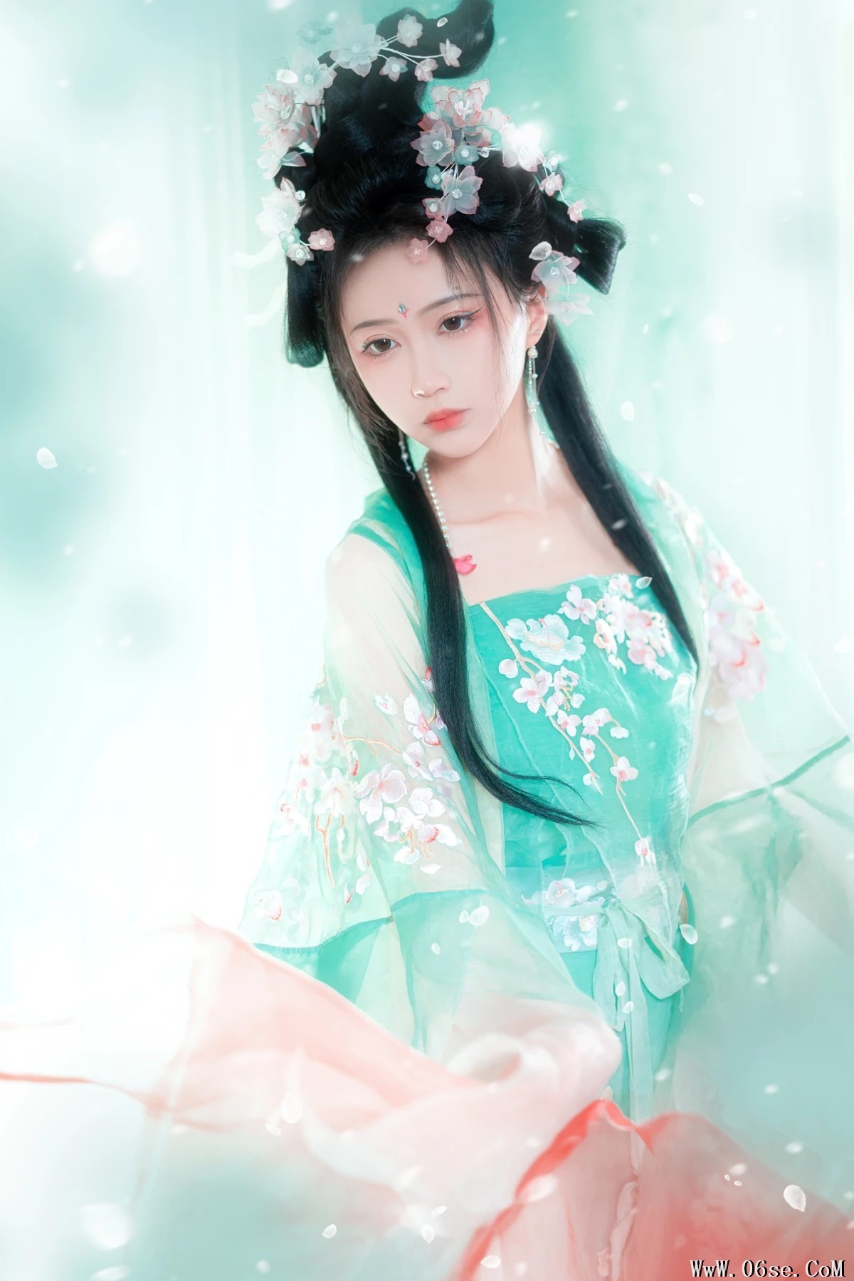 图片[20]-[艺图语]2022.12.26 Vol.2763 – 绿梅 [28P]-六色网