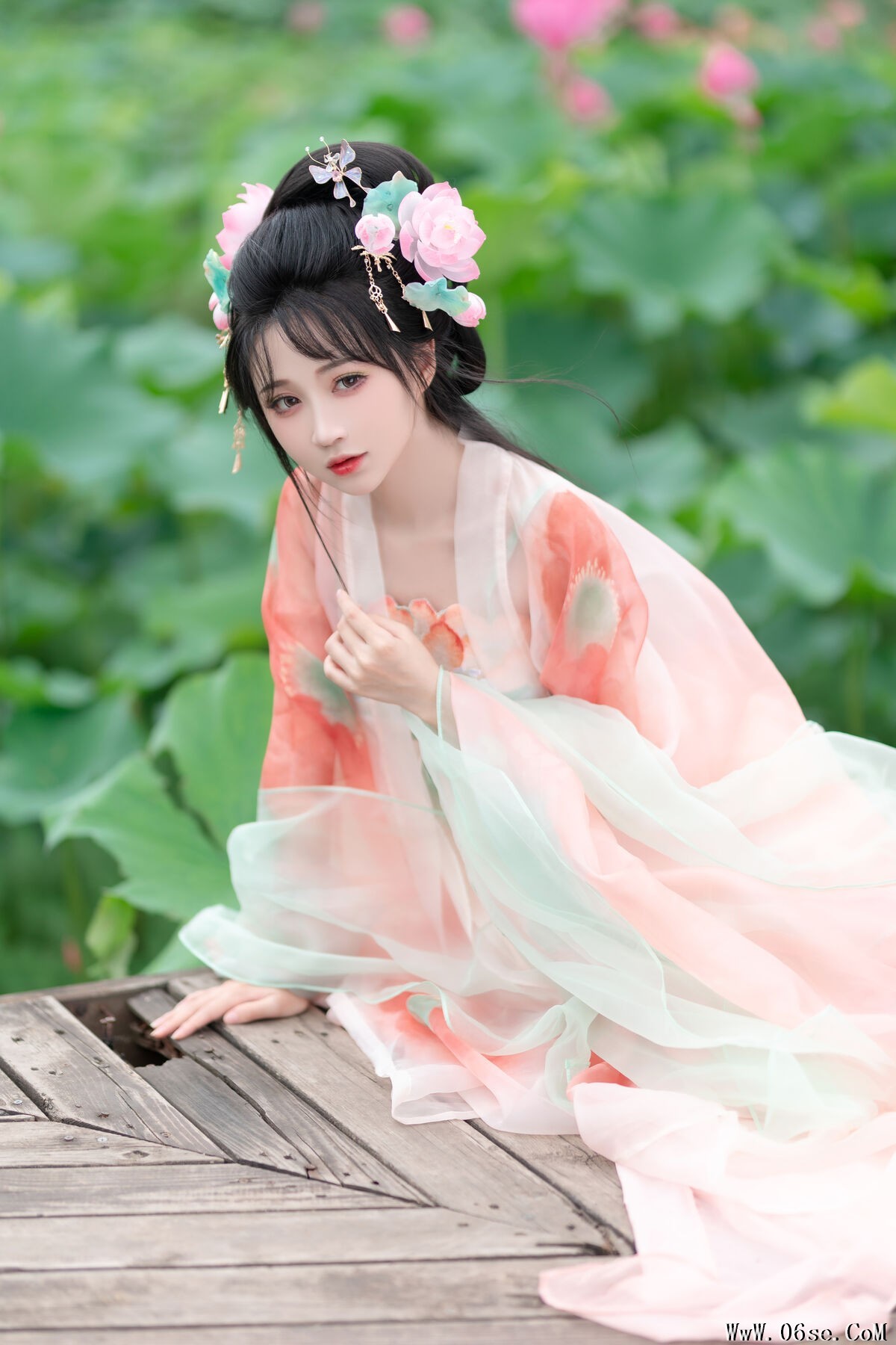 图片[20]-YiTuYu艺图语 Vol.7685 Qi Luo Sheng De Xiao Su Su[28P]-六色网