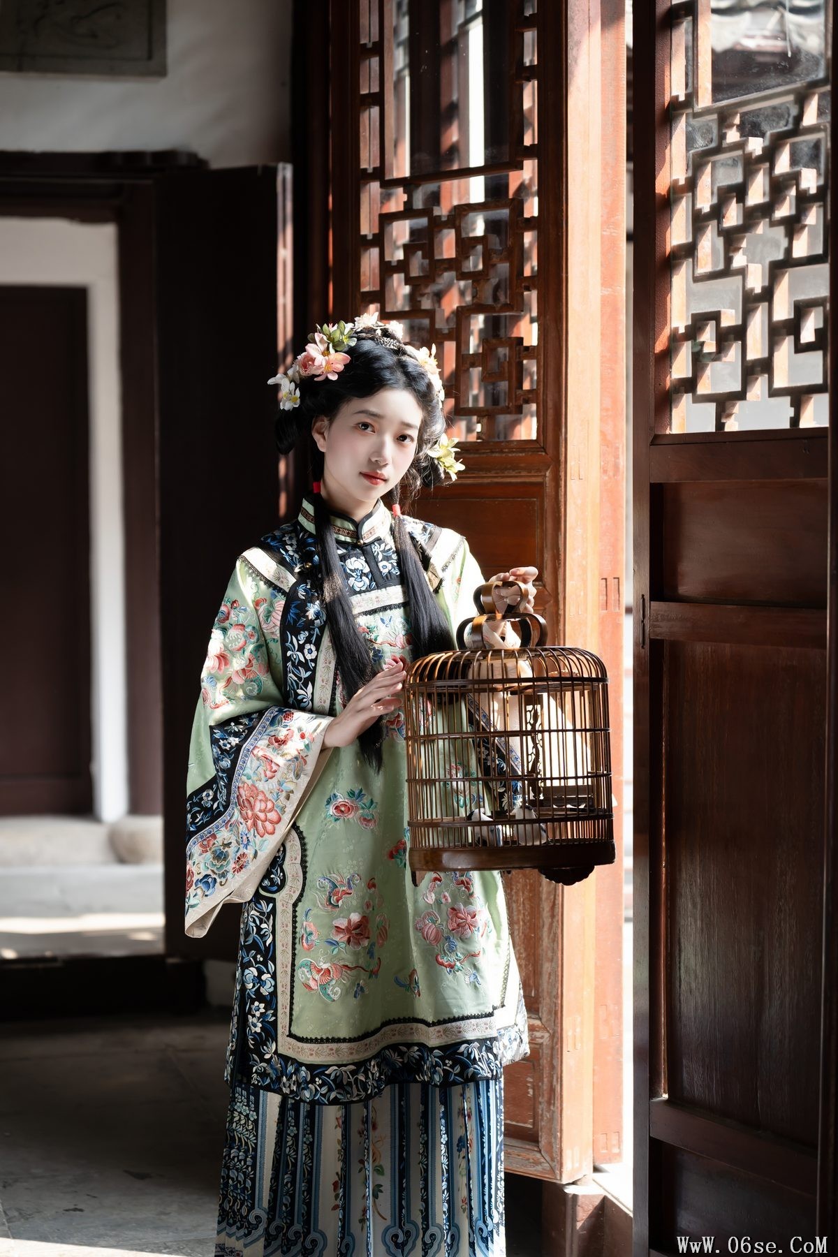 图片[5]-YiTuYu艺图语 Vol.5951 M[35P]-六色网