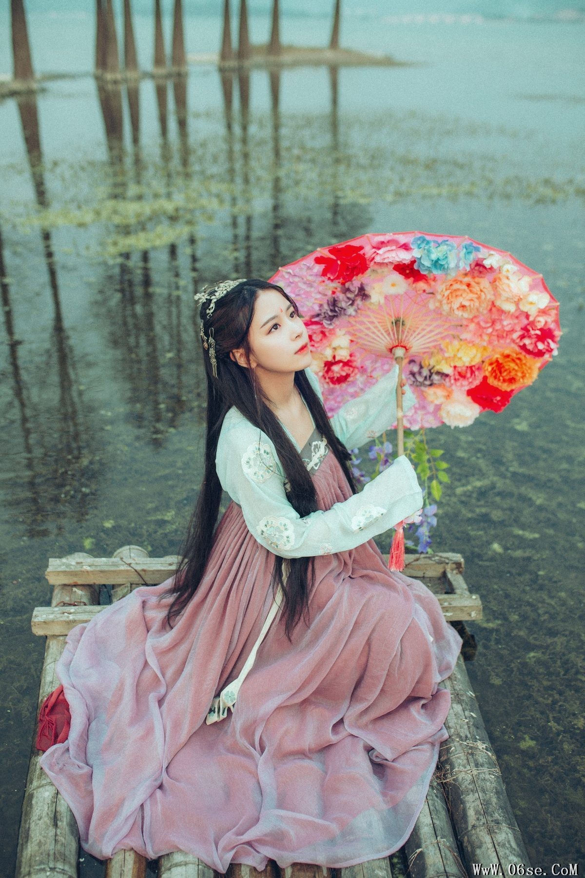 图片[25]-YiTuYu艺图语 Vol.4149 Gong Zi Bu Huai[37P]-六色网