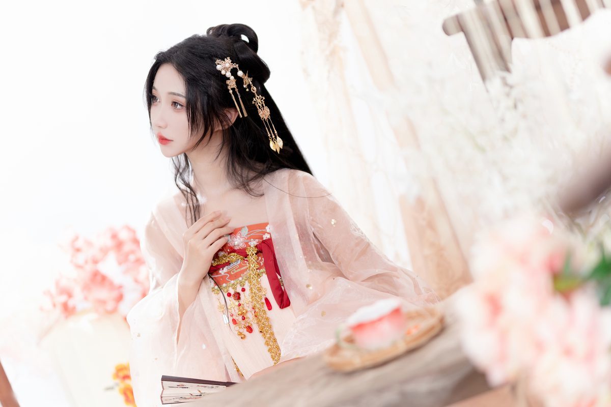 图片[20]-YiTuYu艺图语 Vol.5326 Qi Luo Sheng De Xiao Su Su[29P]-六色网