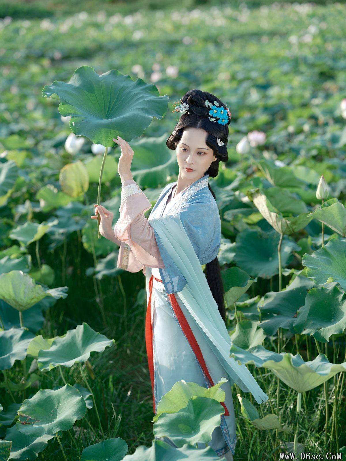 图片[32]-YiTuYu艺图语 Vol.5486 Min Na[54P]-六色网