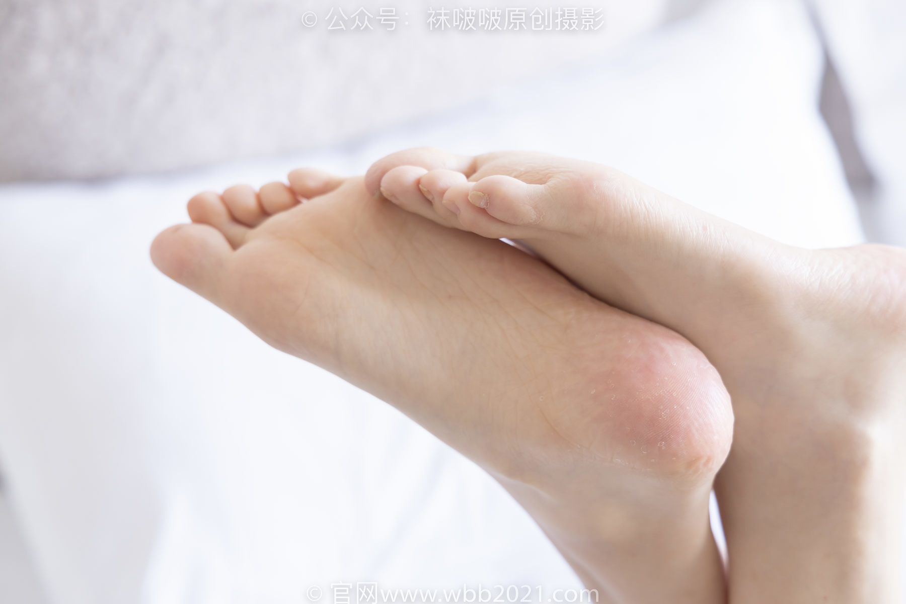 图片[55]-BoBoSocks袜啵啵 No.240 小甜豆-三双高跟鞋、肉丝、裸足[156P]-六色网