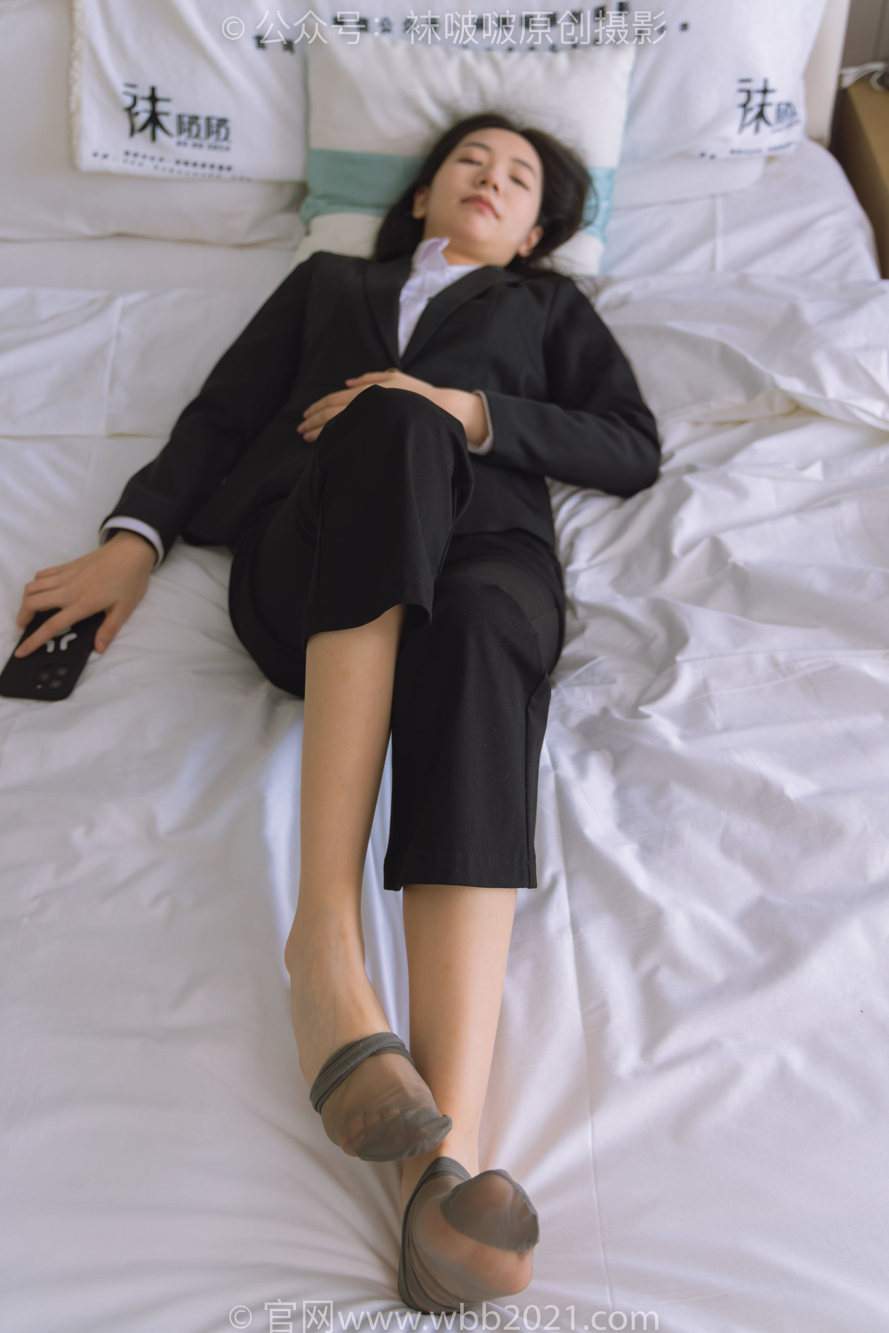 图片[122]-BoBoSocks袜啵啵 No.245 小甜豆 -高跟鞋、短灰丝、半蹲镜头较多[299P]-六色网