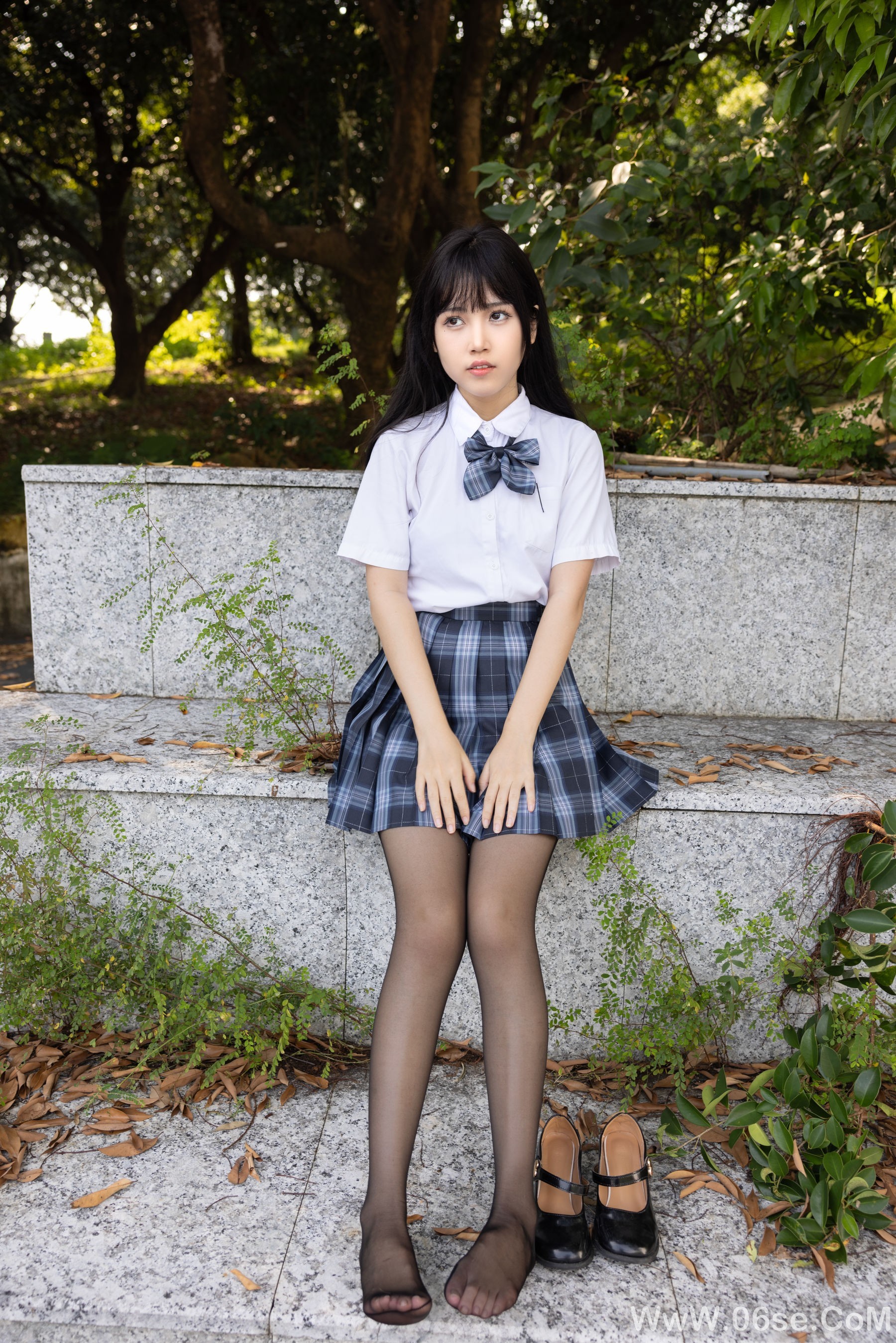 图片[33]-微博人气Coser不呆猫 – 泳衣JK学妹[59P]-六色网