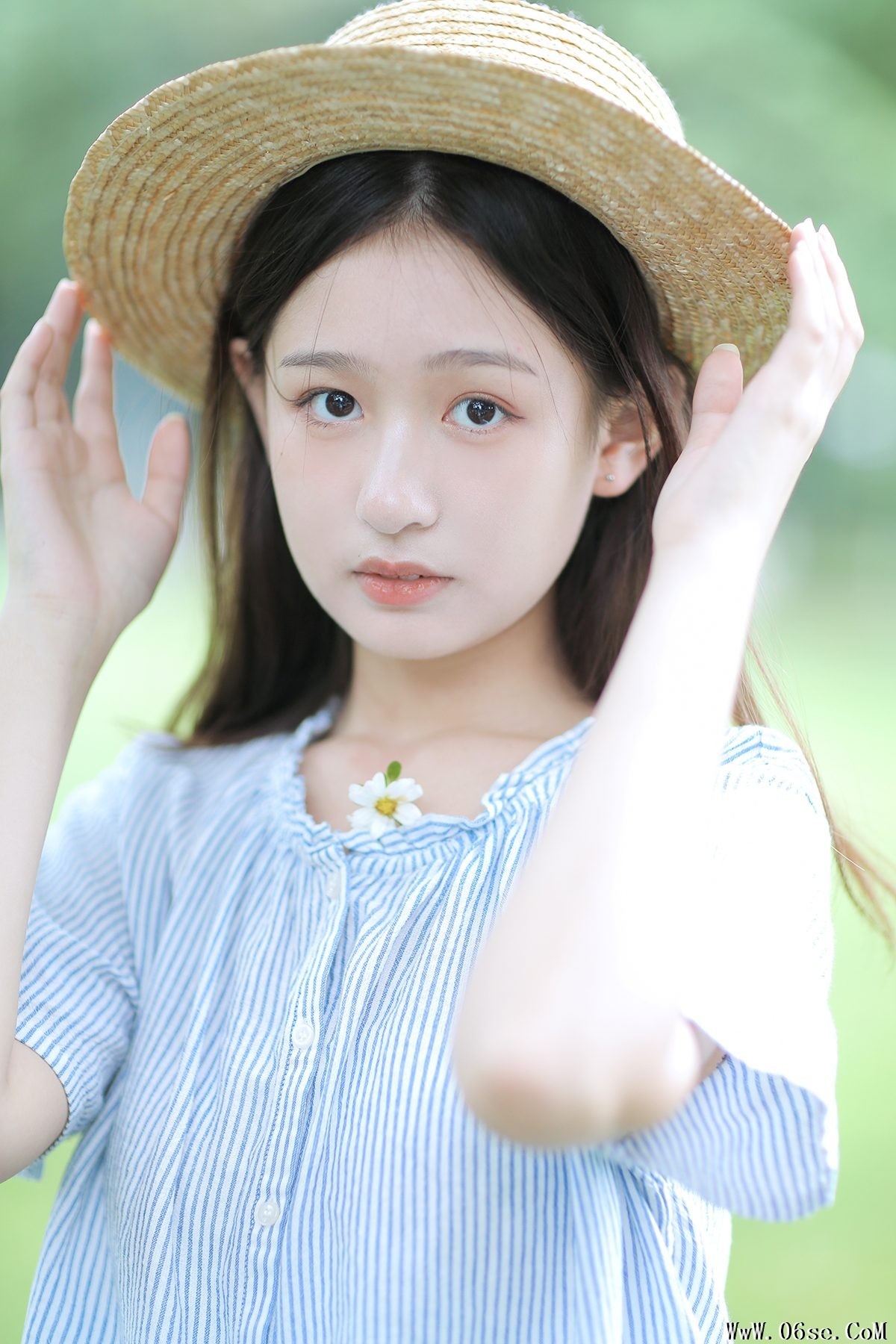 YiTuYu艺图语 Vol.3409 Rui Qiu De Kuai Le Ren Sheng[23P]-六色网
