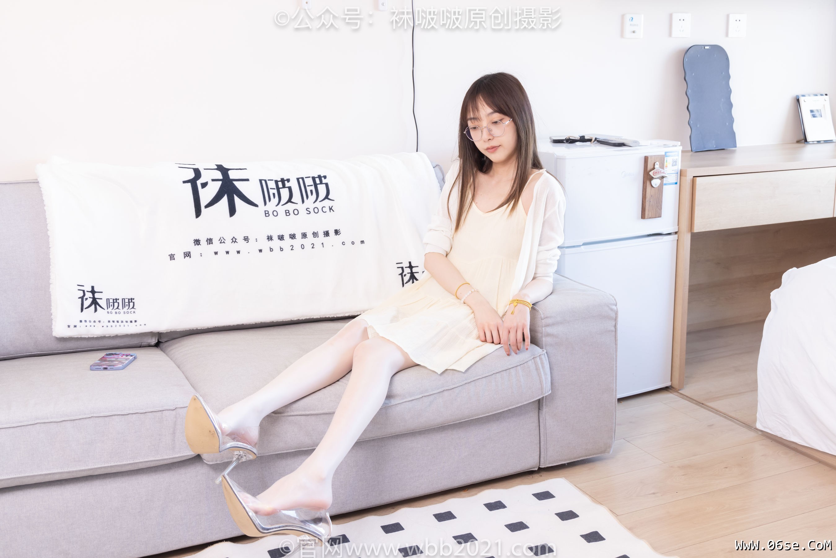 图片[117]-BoBoSocks袜啵啵 No.391 稚予 -两双高跟鞋、肉丝、油亮白丝、裸足[145P]-六色网