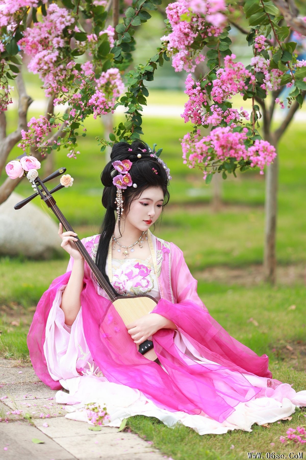 图片[22]-YiTuYu艺图语 Vol.5377 KaiLin Jiang[48P]-六色网