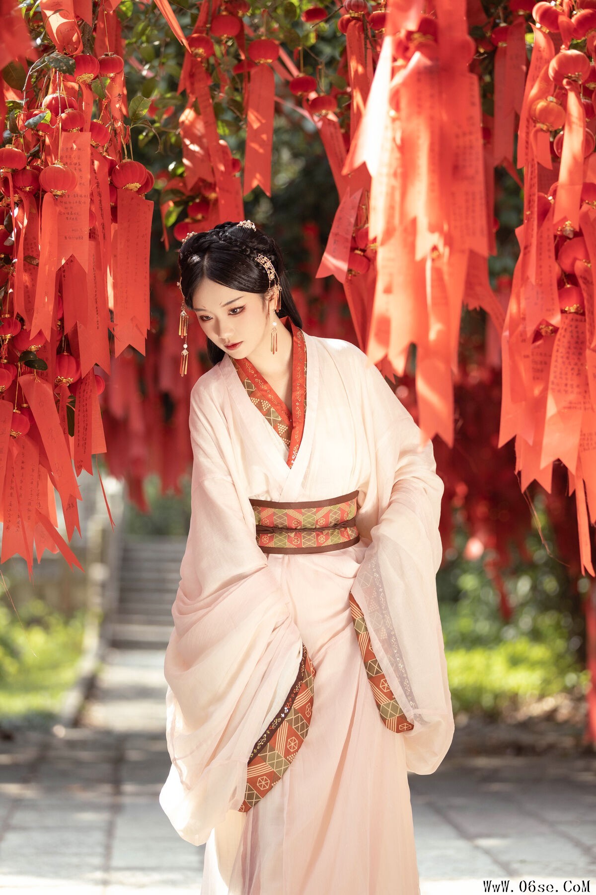 图片[19]-YiTuYu艺图语 Vol.6339 Wan Jiang Ting[40P]-六色网