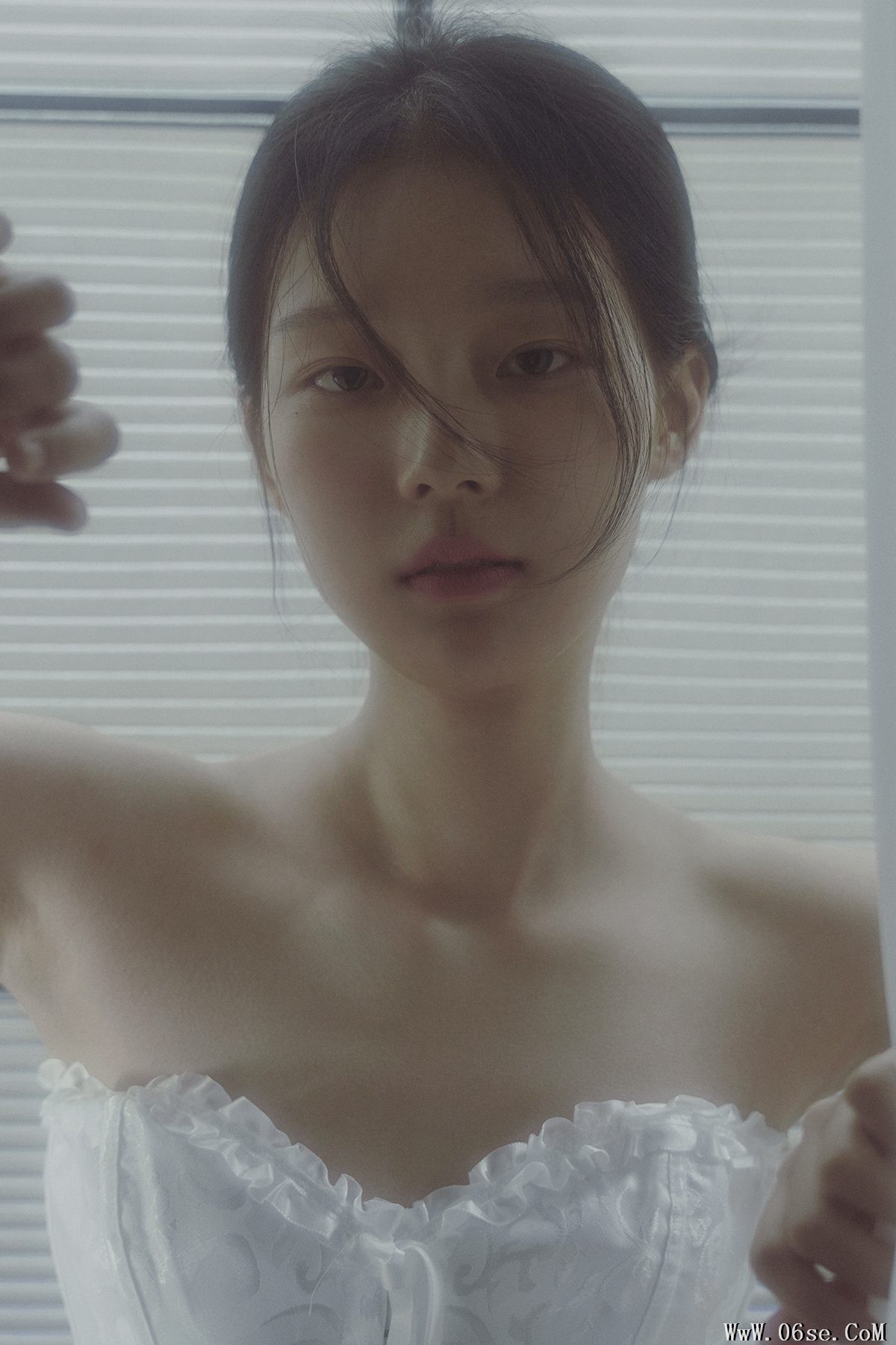 YiTuYu艺图语 Vol.5724 Xiao Hu[44P]-六色网