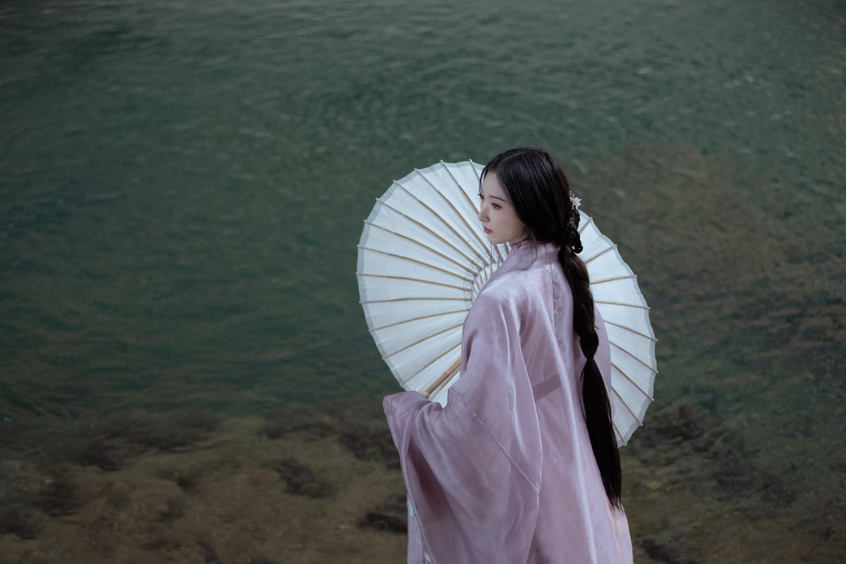 图片[9]-YiTuYu艺图语 Vol.3809 A Moon[33P]-六色网