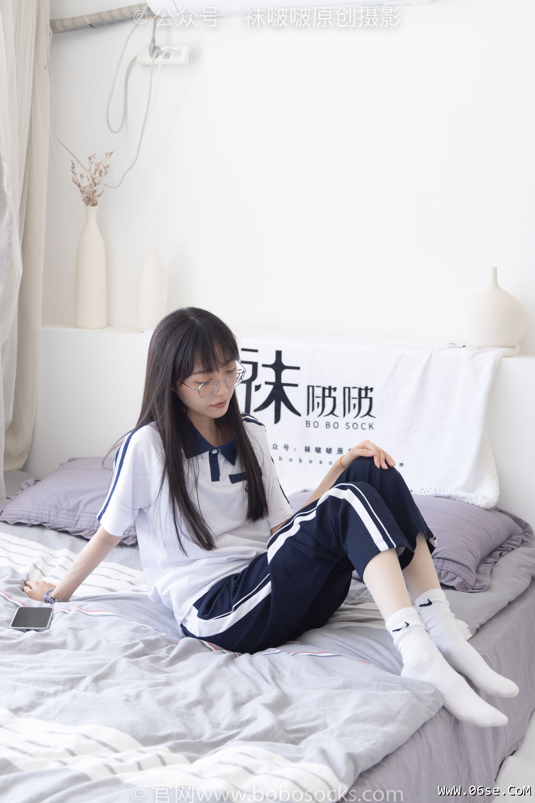 图片[78]-BoBoSocks袜啵啵 No.207 稚予 -aj板鞋、白棉袜、油亮白丝、校服裤里丝[140P]-六色网