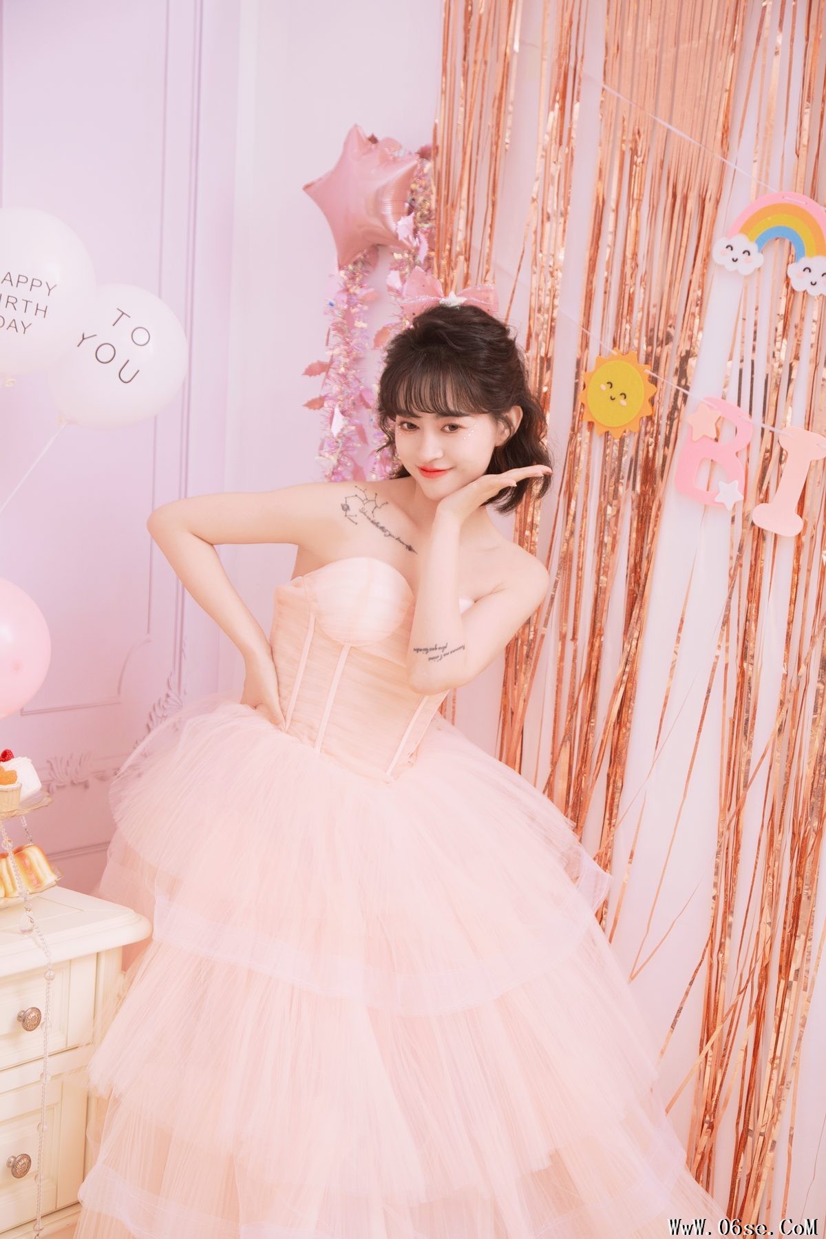 图片[19]-YiTuYu艺图语 Vol.6173 Yi Xuan[22P]-六色网