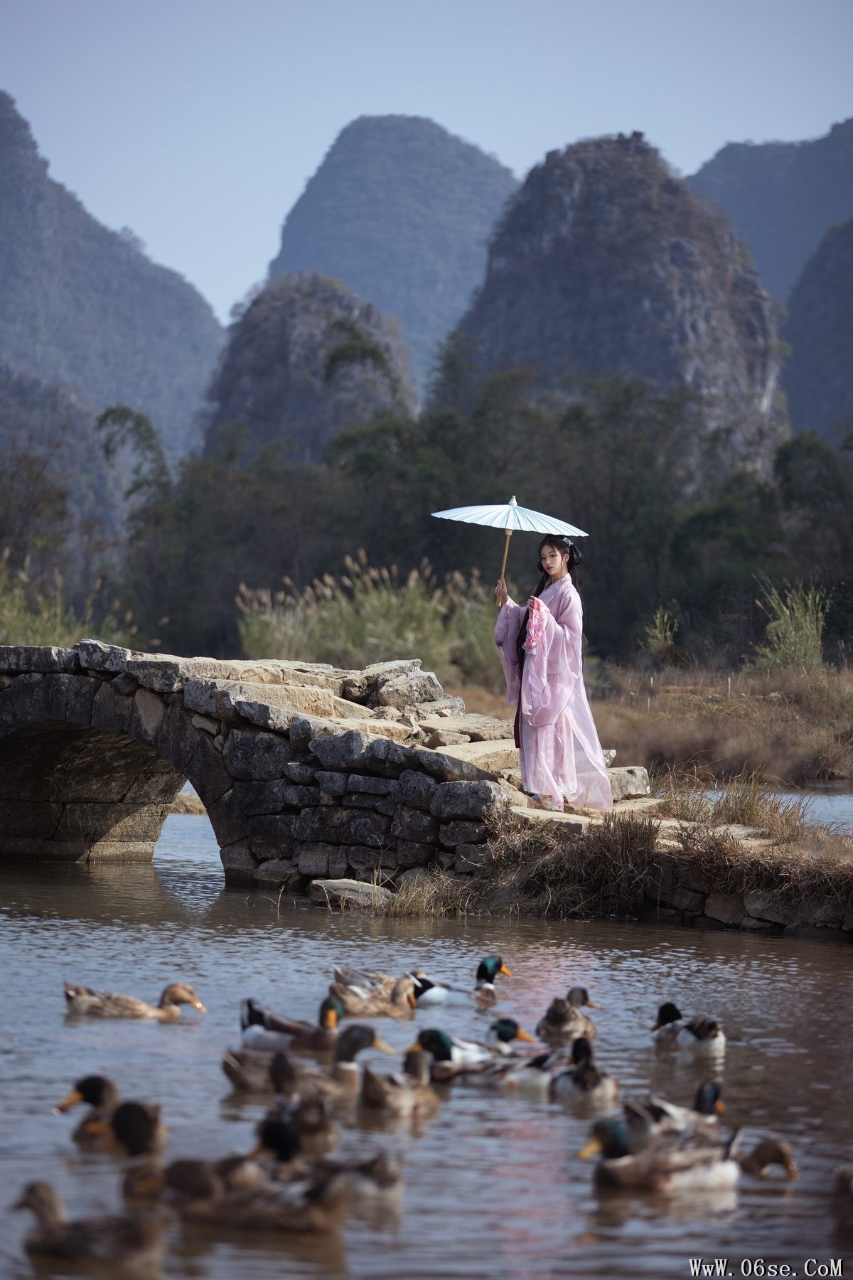 图片[12]-YiTuYu艺图语 Vol.3713 Wan Jiang Ting[40P]-六色网