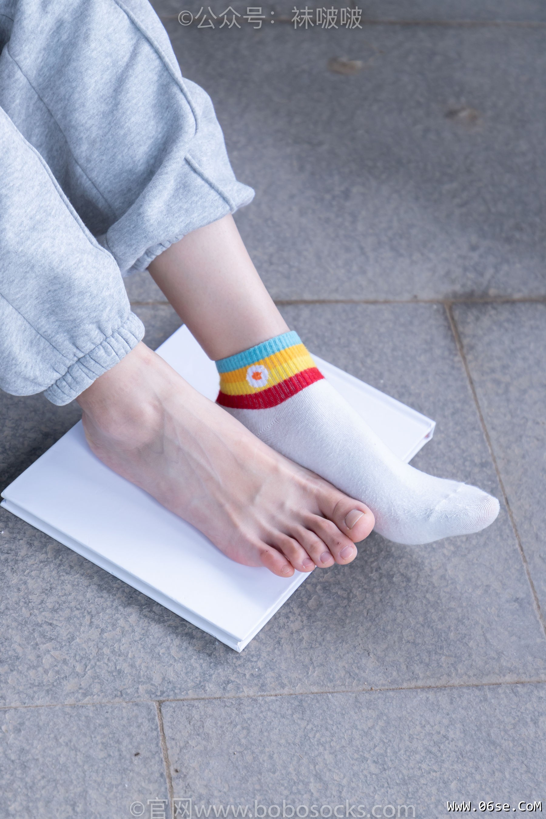 图片[88]-BoBoSocks袜啵啵 No.012 泡芙-运动鞋、白棉袜、裸足[132P]-六色网
