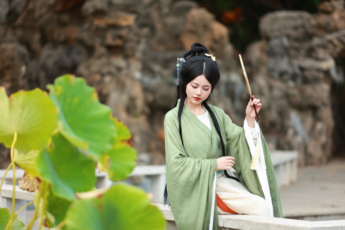 图片[21]-YiTuYu艺图语 Vol.5415 Yu Xiao Li Lili[30P]-六色网
