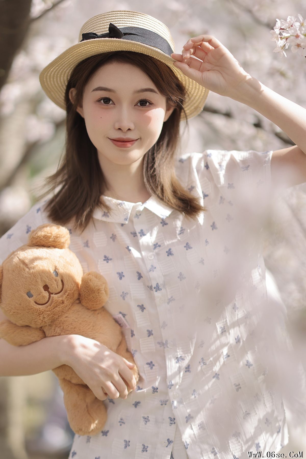 YiTuYu艺图语 Vol.4097 Suan Nai Jia Xin Hao hao Ci[32P]-六色网
