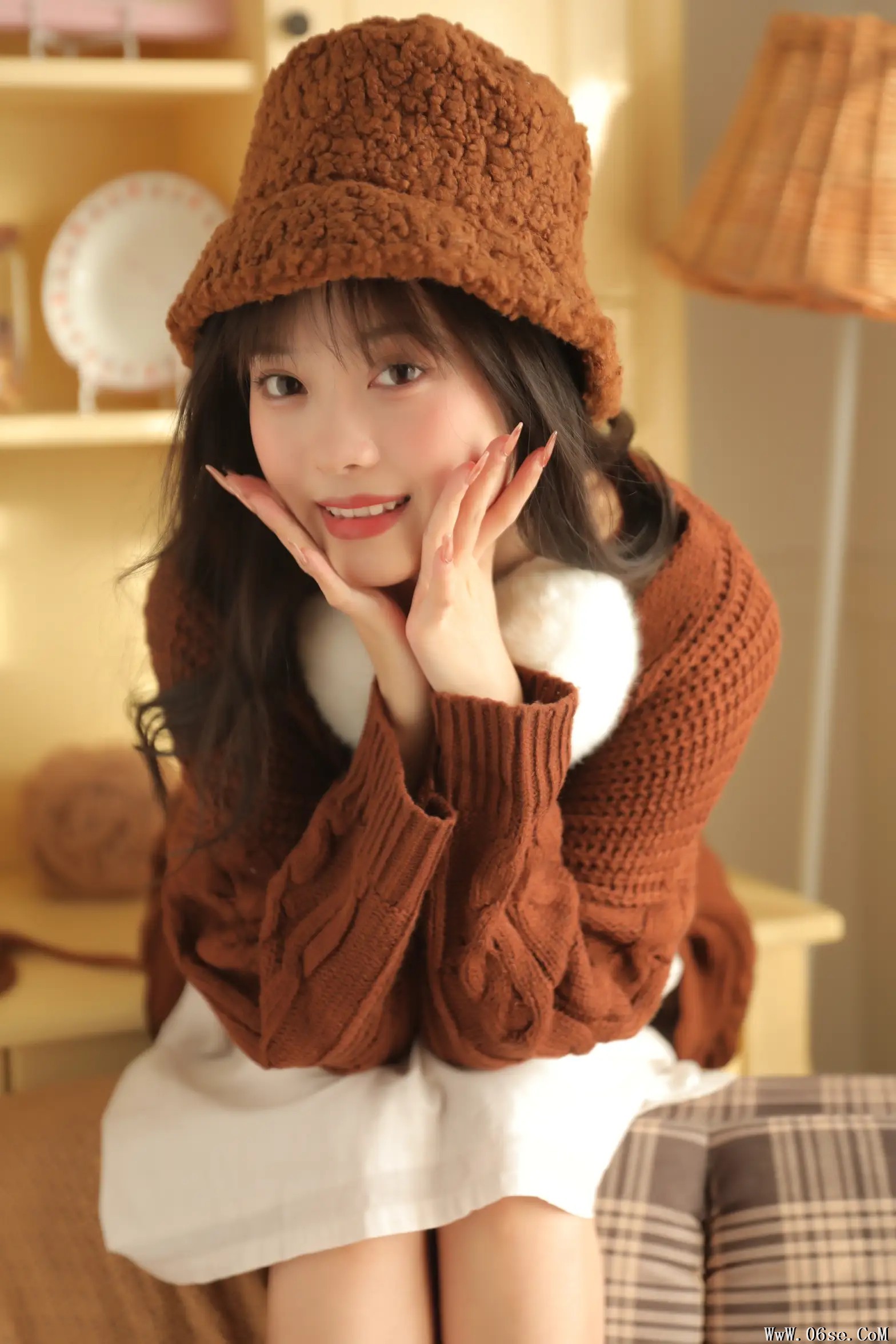 图片[21]-[艺图语] 2022.11.24 Vol.2520 – 榛子拿铁 [32P]-六色网