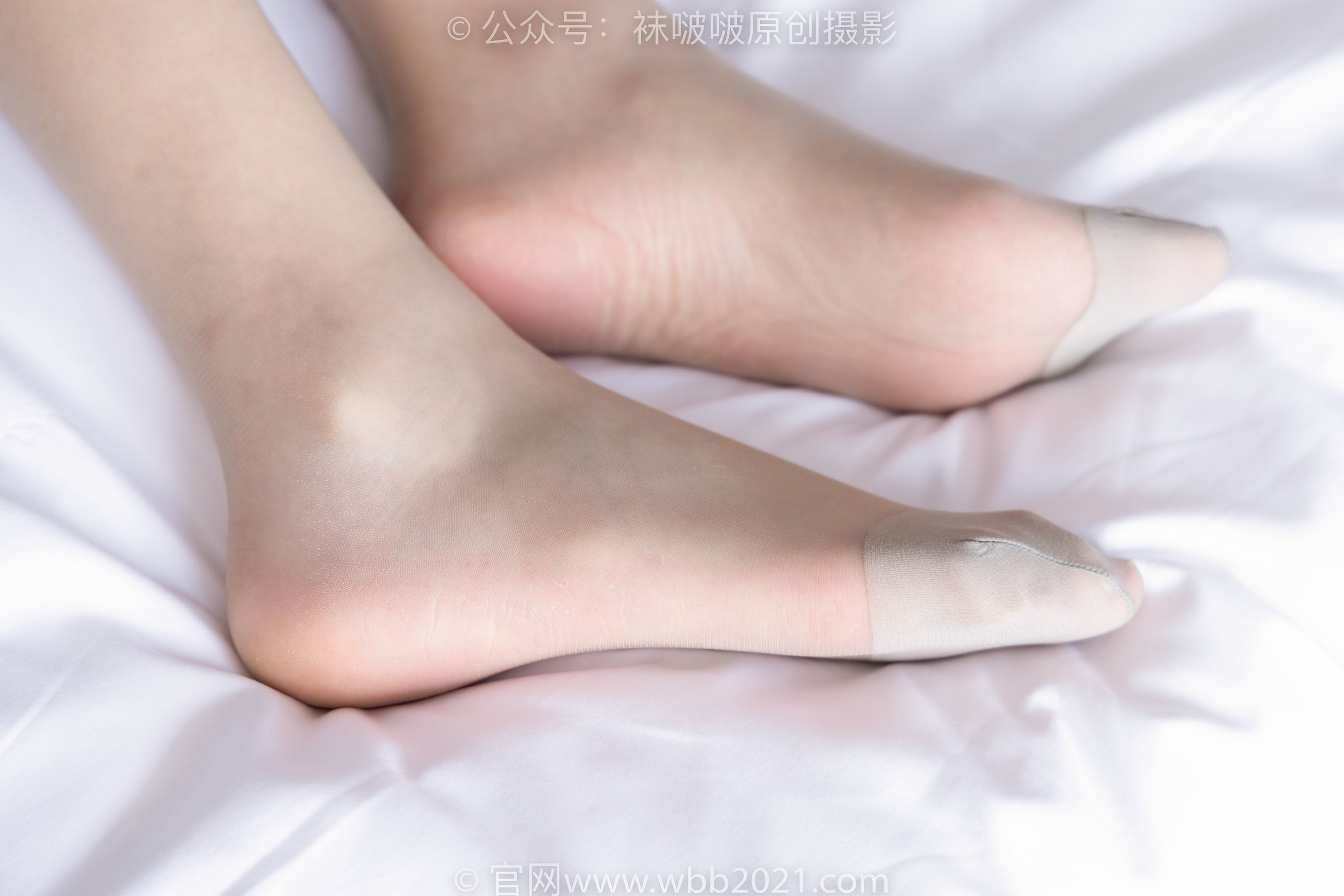 图片[22]-BoBoSocks袜啵啵 No.305 小甜豆 -运动鞋、人字拖、袜套、油亮白丝[140P]-六色网