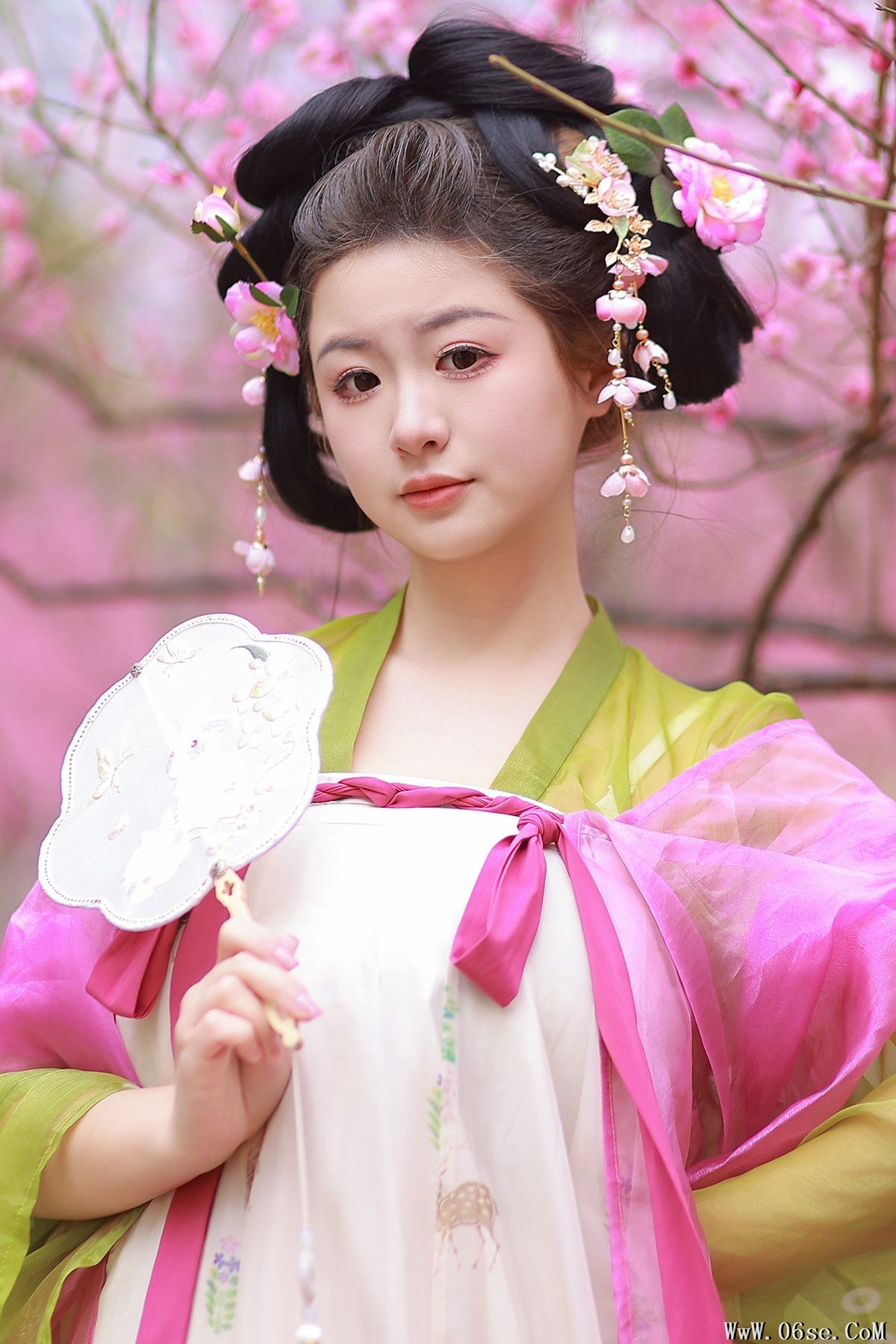 YiTuYu艺图语 Vol.5044 Bu Ke Ai De He He Miao[29P]-六色网