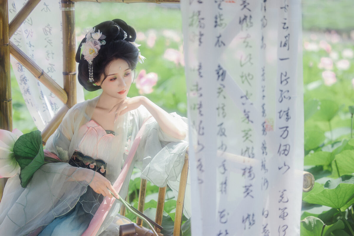 图片[9]-YiTuYu艺图语 Vol.7467 Piao Piao Bu Chi Cao[35P]-六色网