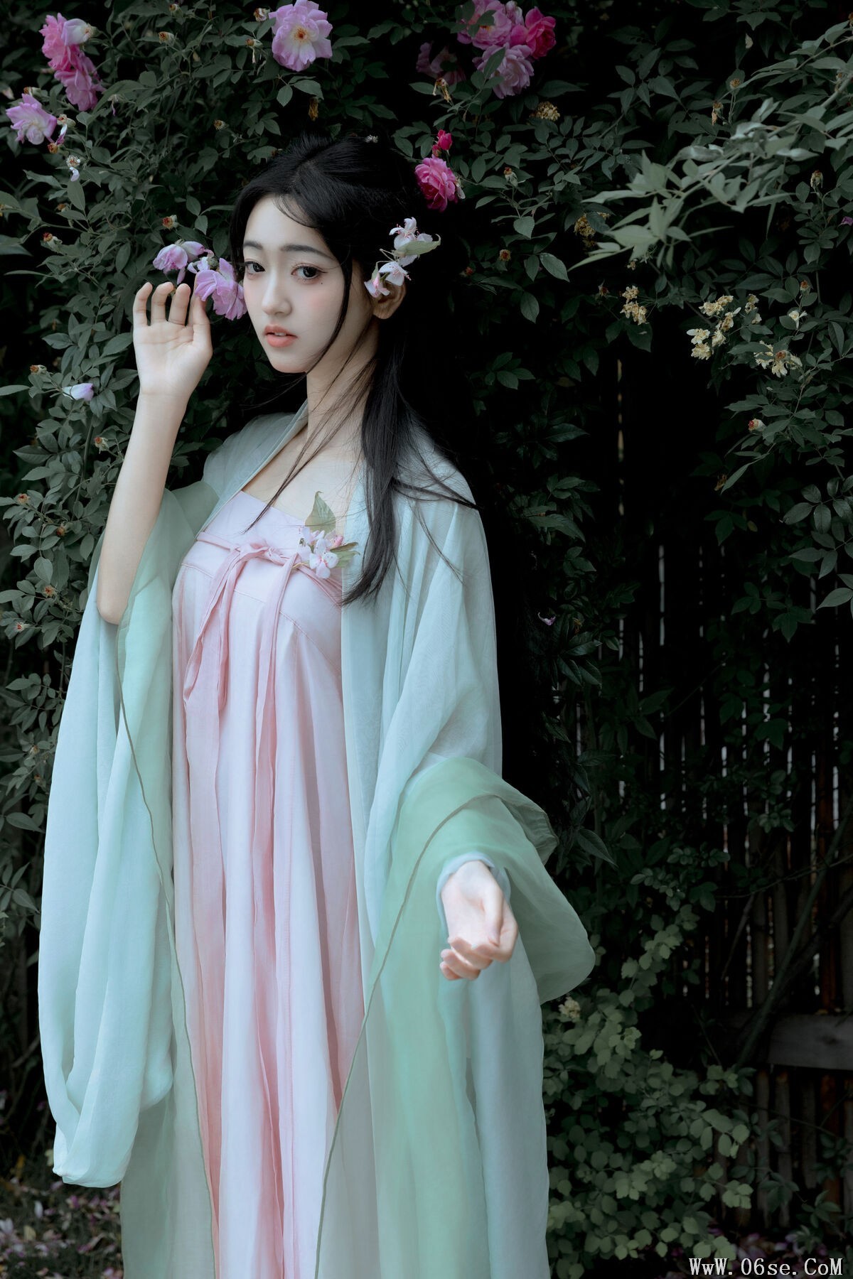 图片[10]-YiTuYu艺图语 Vol.6893 Leng Ku Wang Ye[25P]-六色网