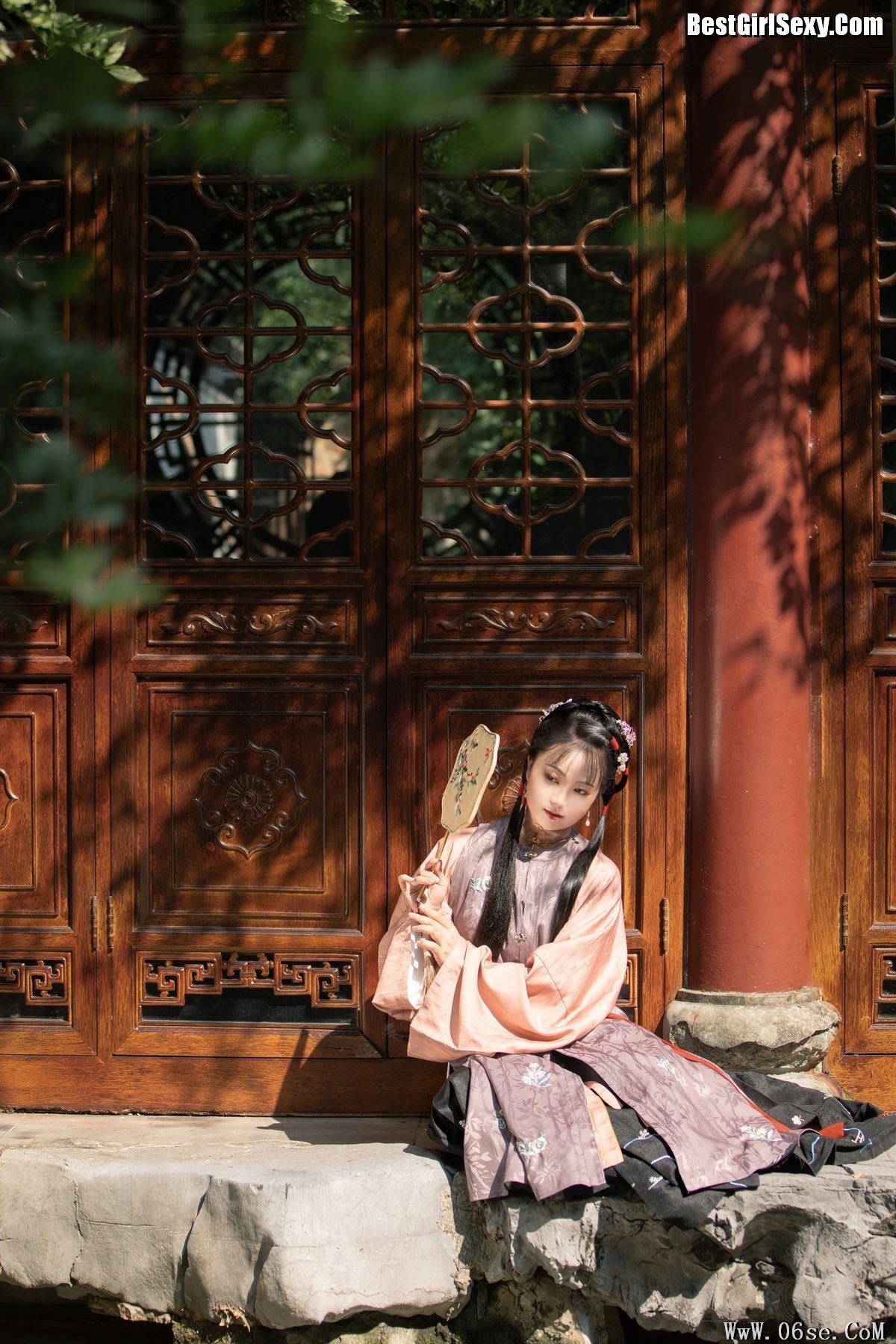 图片[5]-YiTuYu艺图语 Vol.4072 Qiu Da Da[26P]-六色网