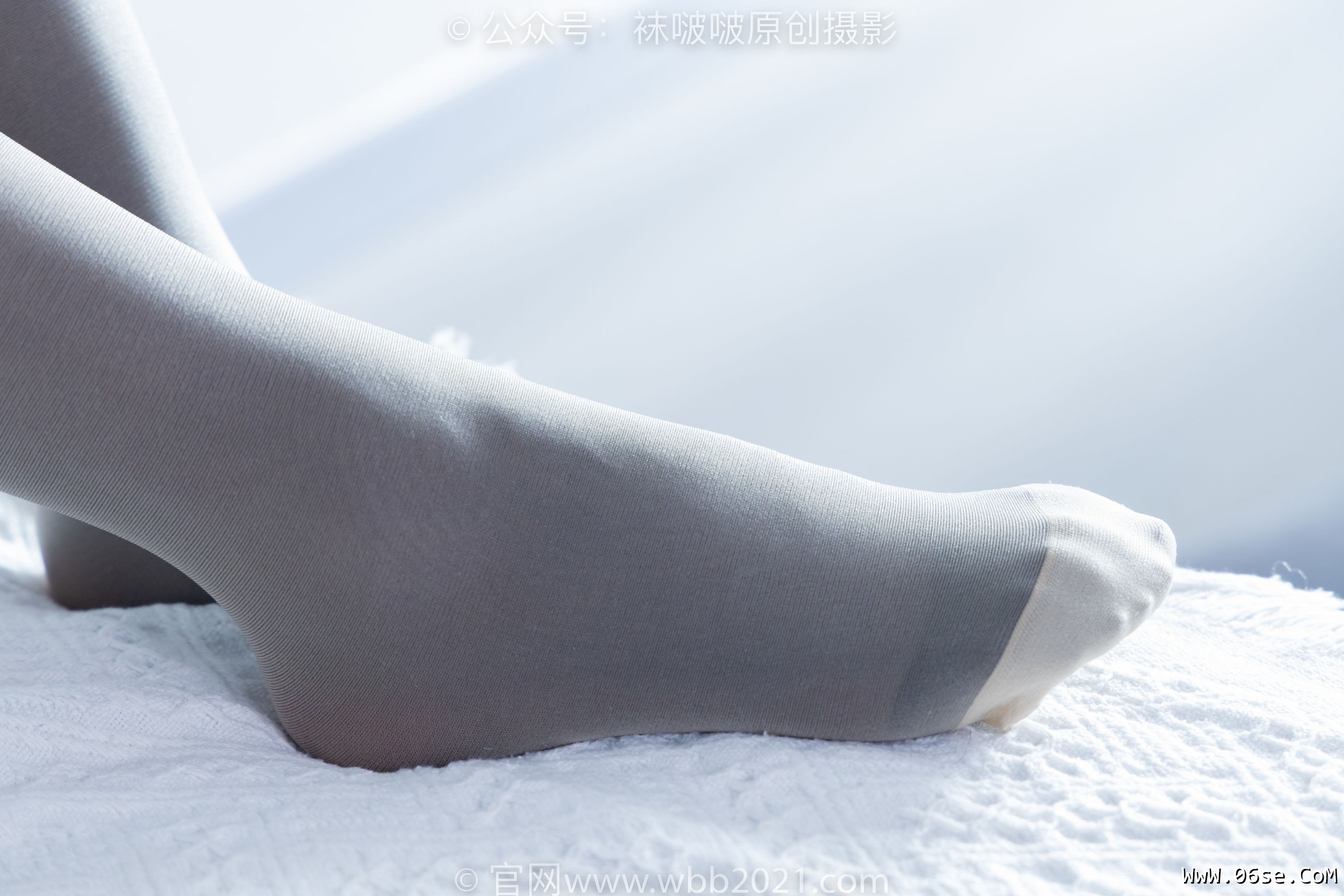 图片[117]-BoBoSocks袜啵啵 No.343 甜甜圈 -高跟长靴、黑丝打底、肉丝[150P]-六色网